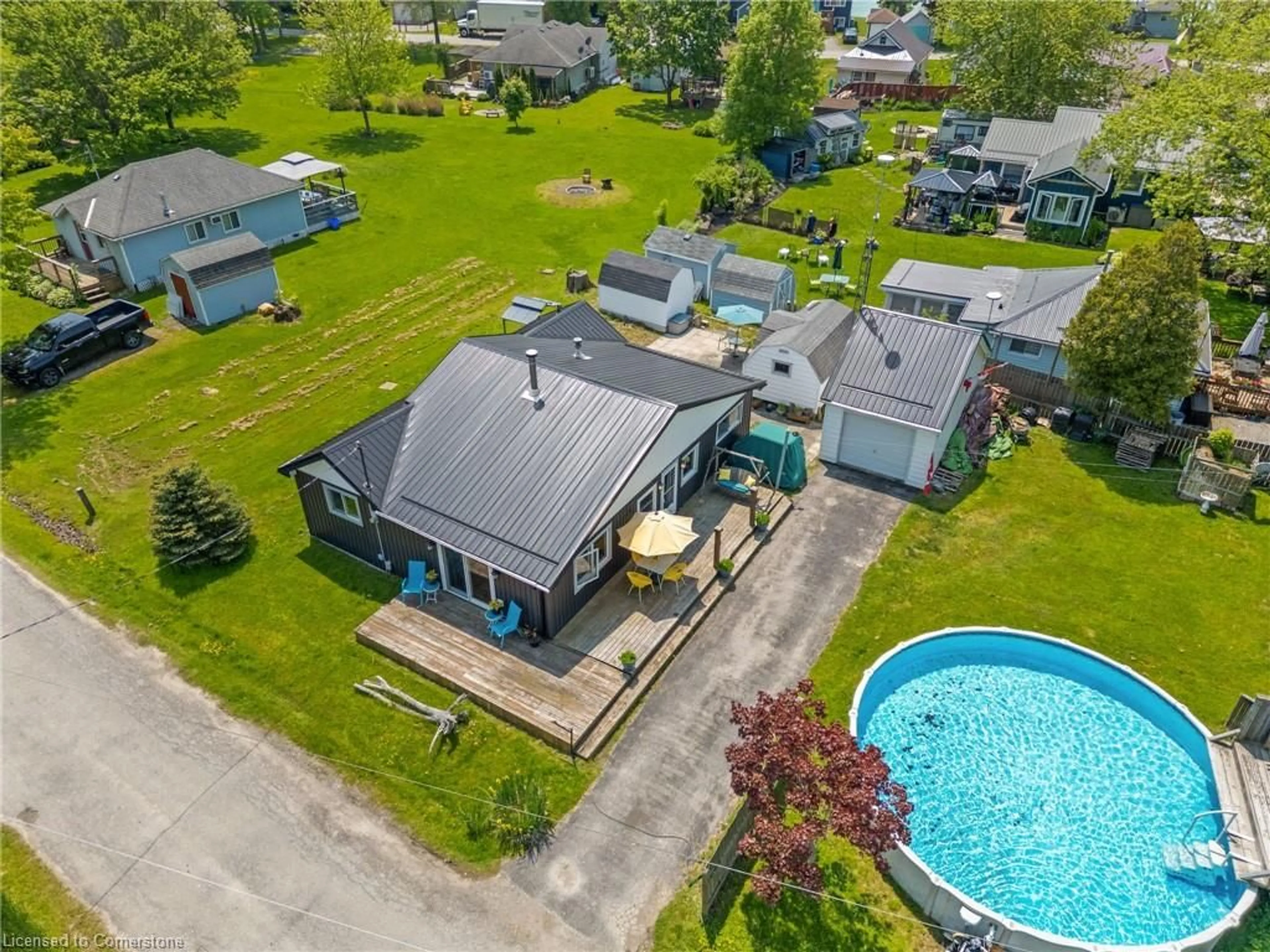 A pic from outside/outdoor area/front of a property/back of a property/a pic from drone, water/lake/river/ocean view for 2 Reidy St, Nanticoke Ontario N0A 1L0