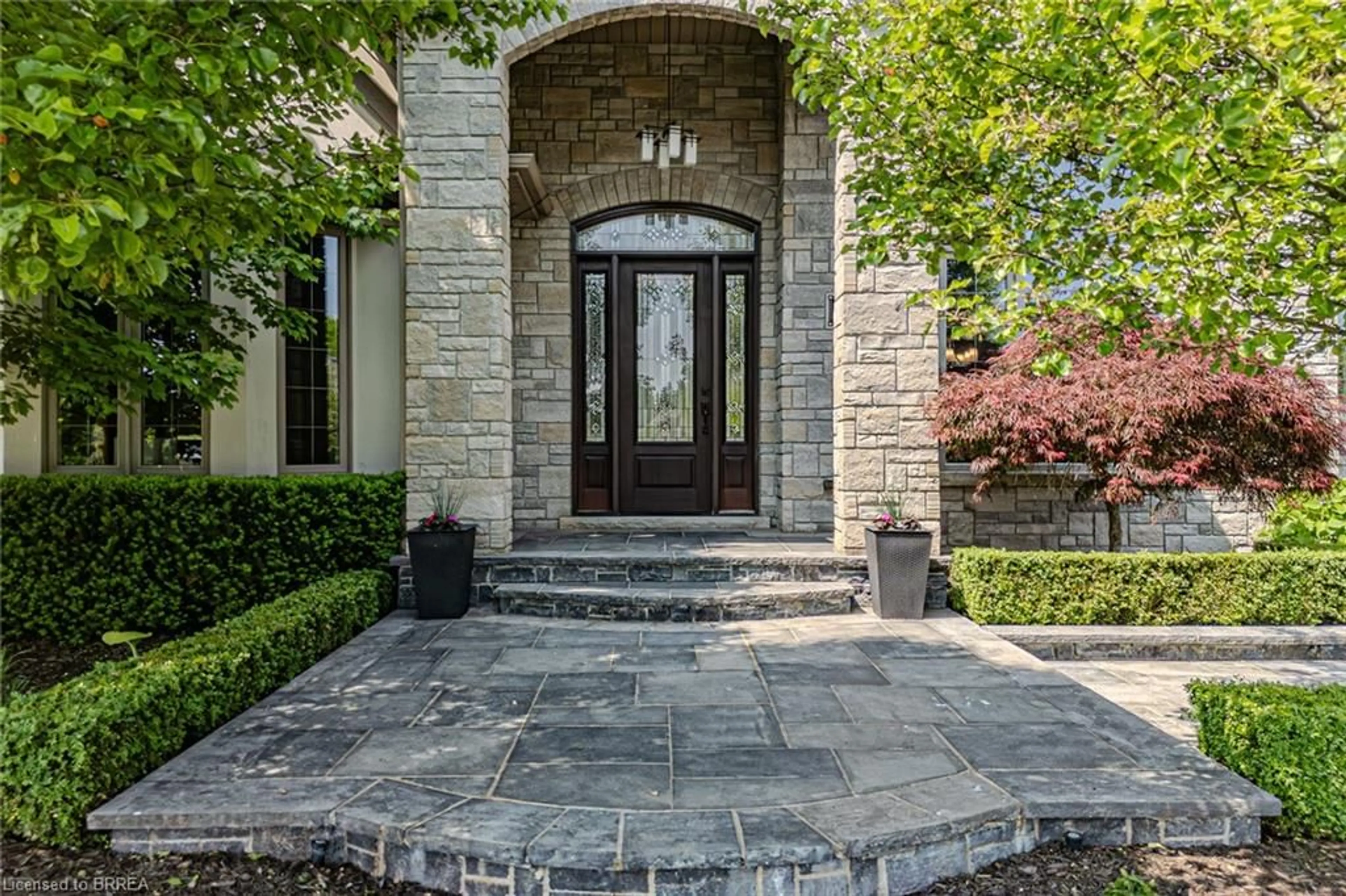 Unknown for 29 Wallace Crt, Brantford Ontario N3T 5L7