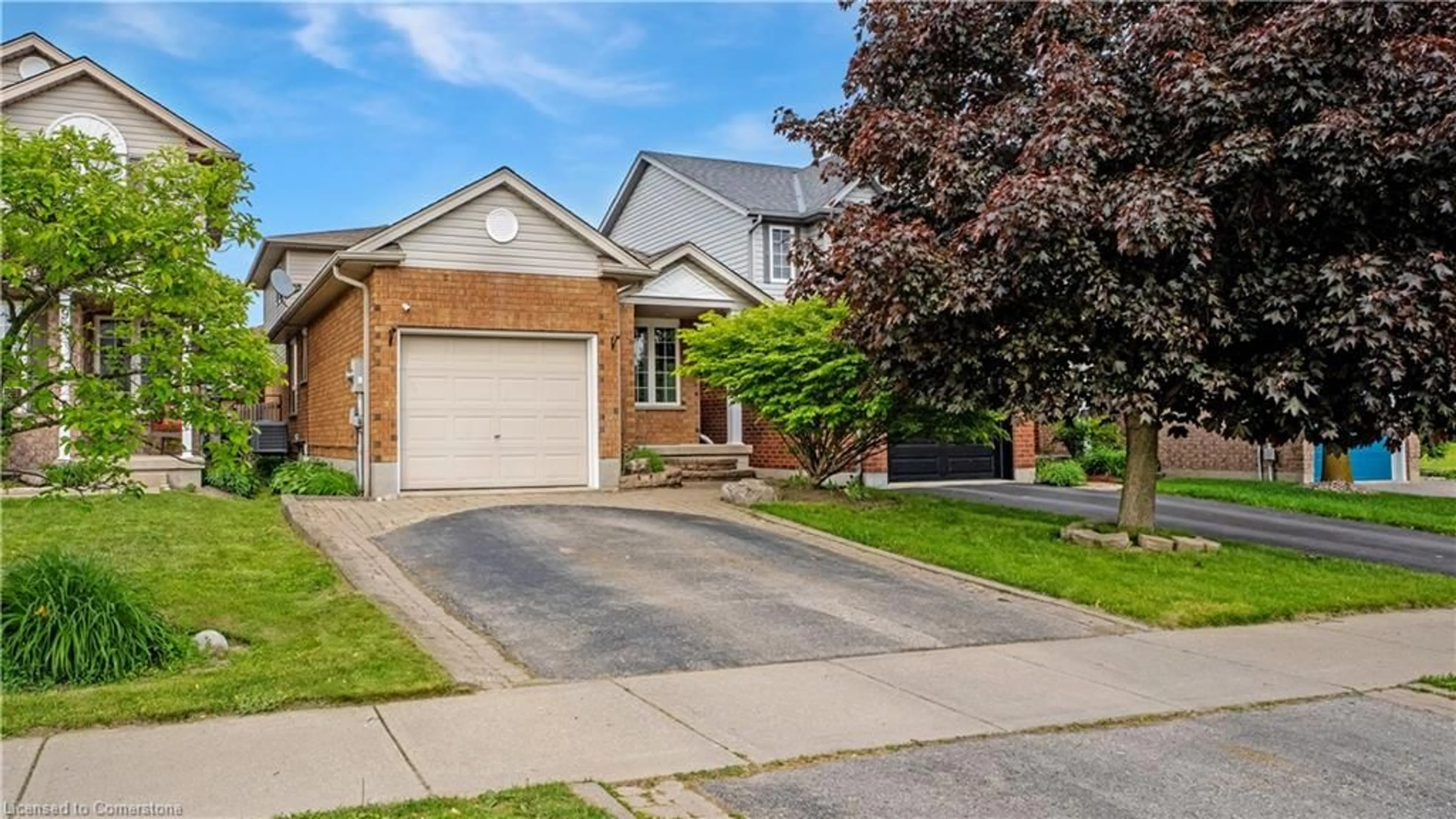 Home with brick exterior material, street for 7 Fletcher Crt, Guelph Ontario N1E 7G8