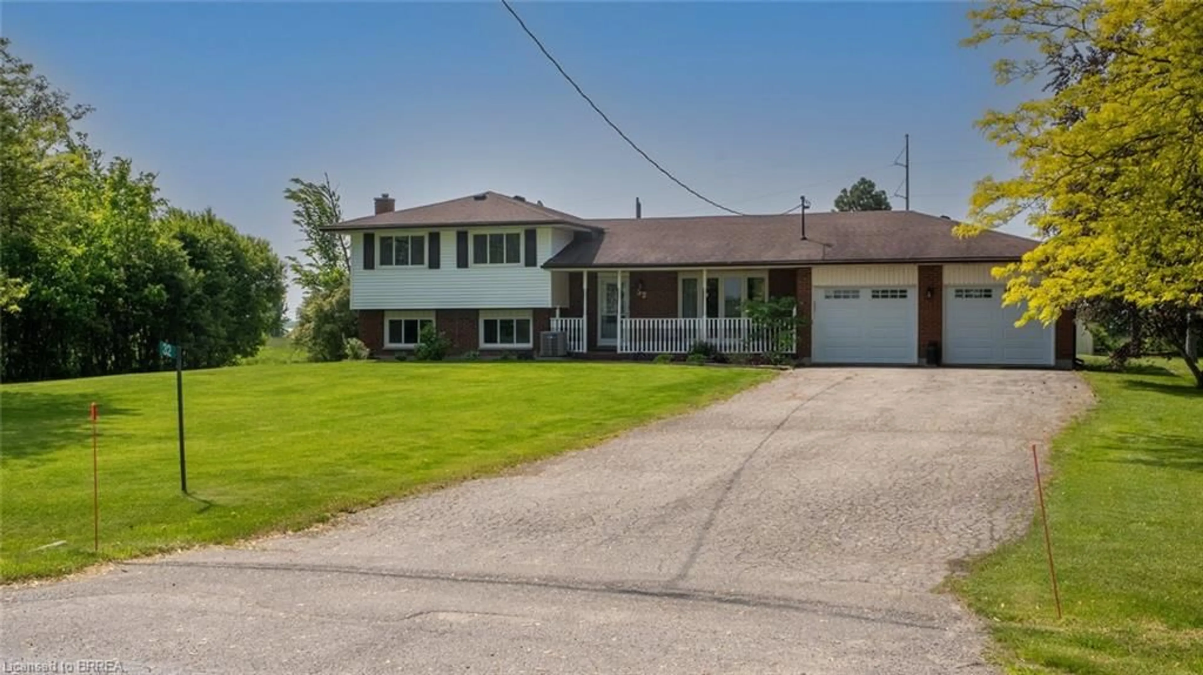 Unknown for 32 Irish Line, Cayuga Ontario N0A 1E0