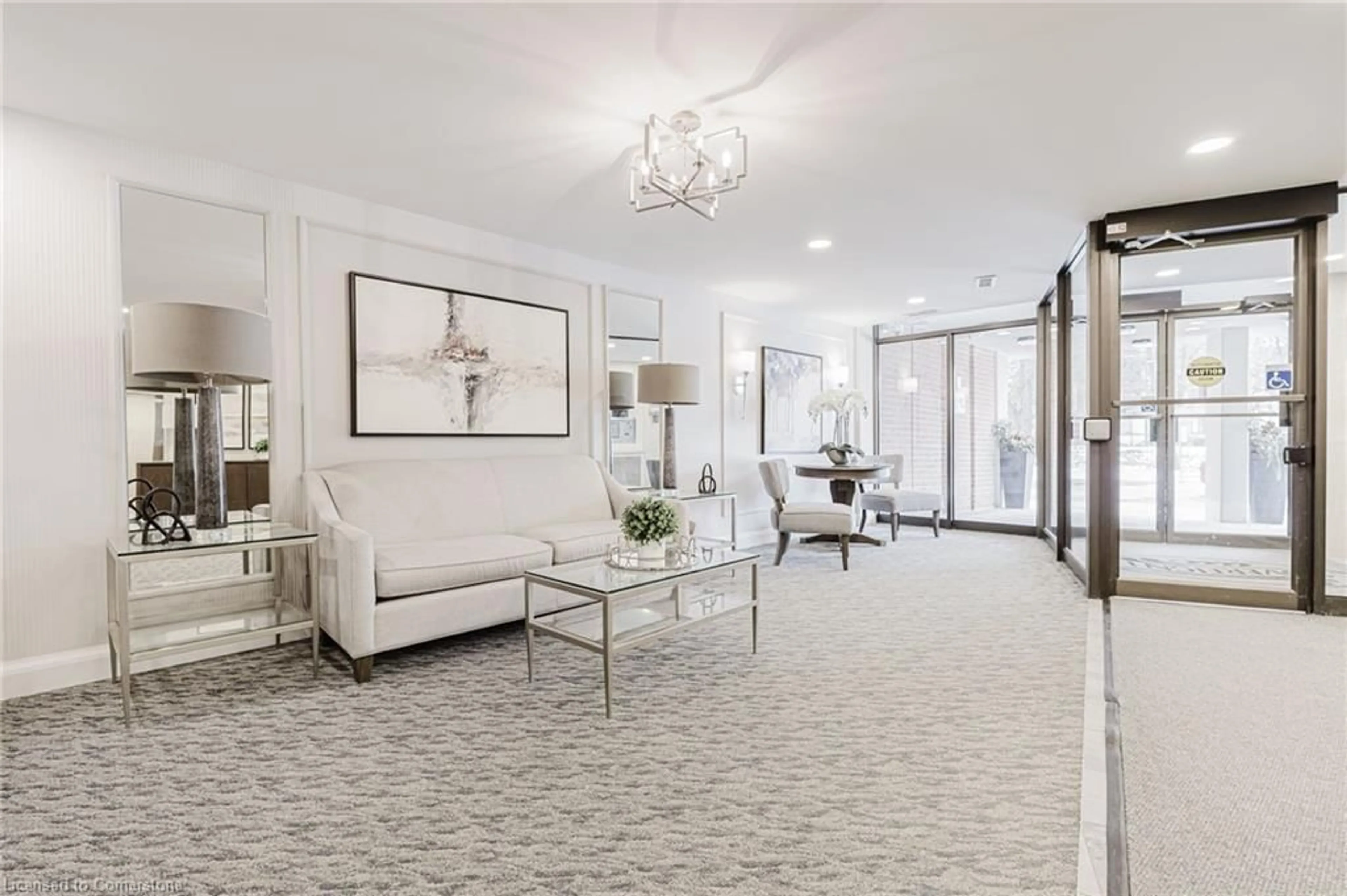 Indoor foyer for 1230 Marlborough Crt #210, Oakville Ontario L6H 3K6