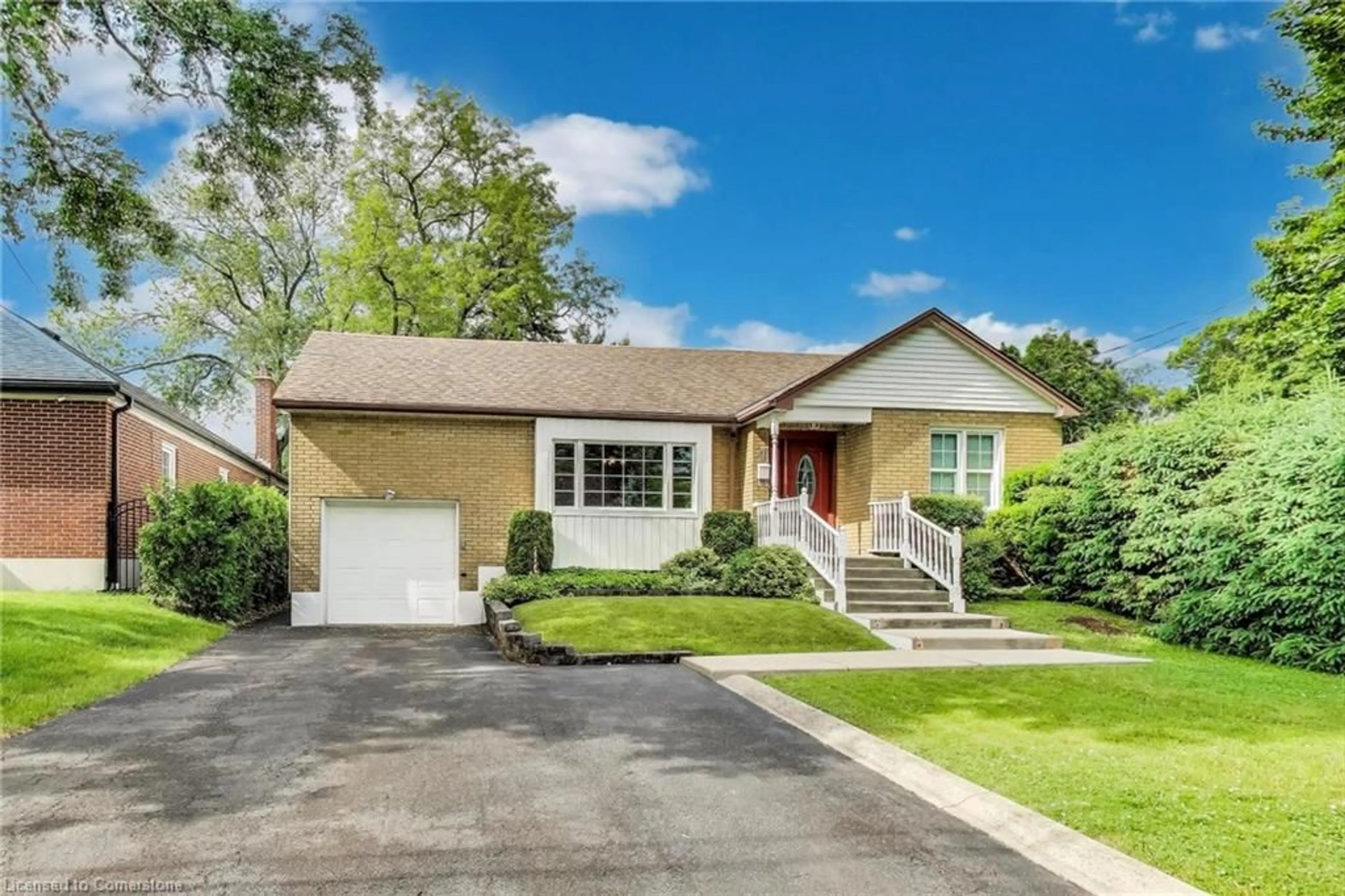 Home with brick exterior material, street for 9 Avalon Ave, Stoney Creek Ontario L8G 1X4