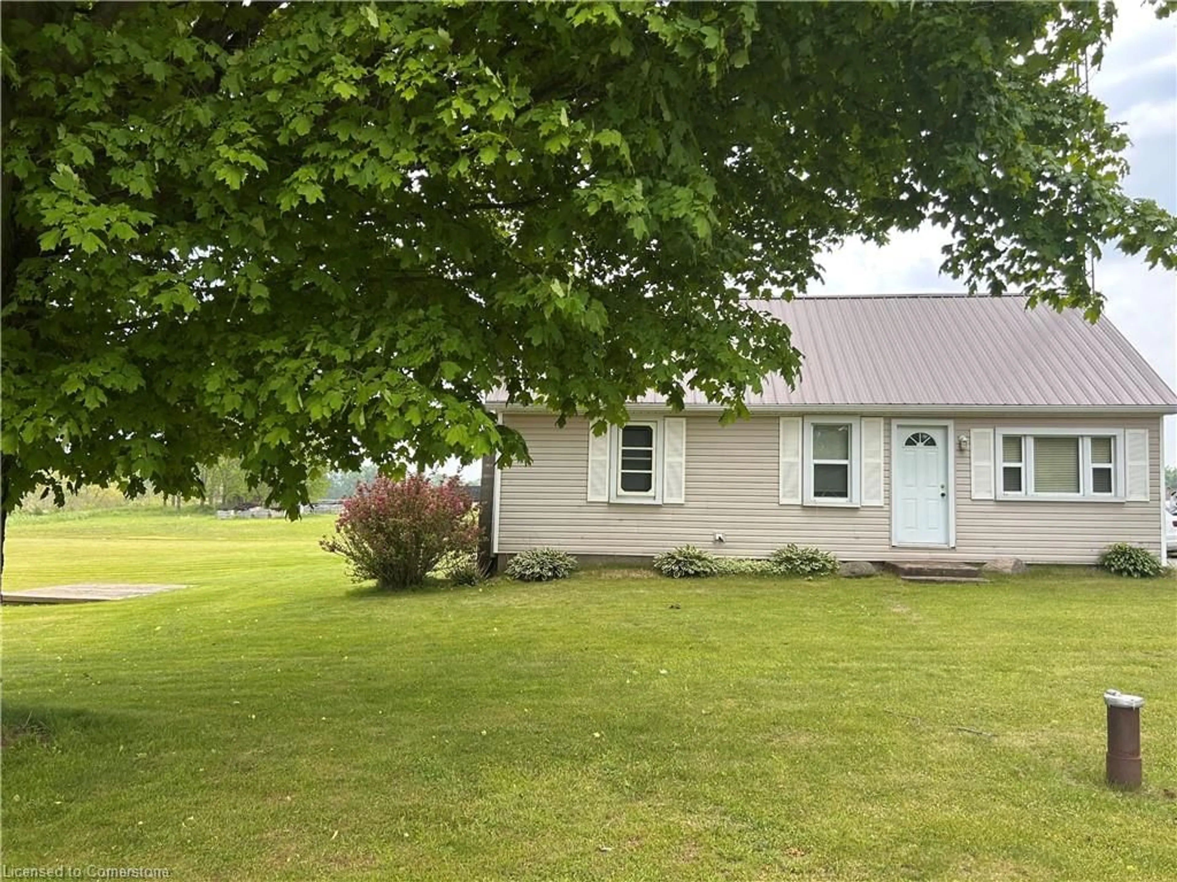 A pic from outside/outdoor area/front of a property/back of a property/a pic from drone, street for 750 Charlotteville Road 8, Simcoe Ontario N3Y 4K5