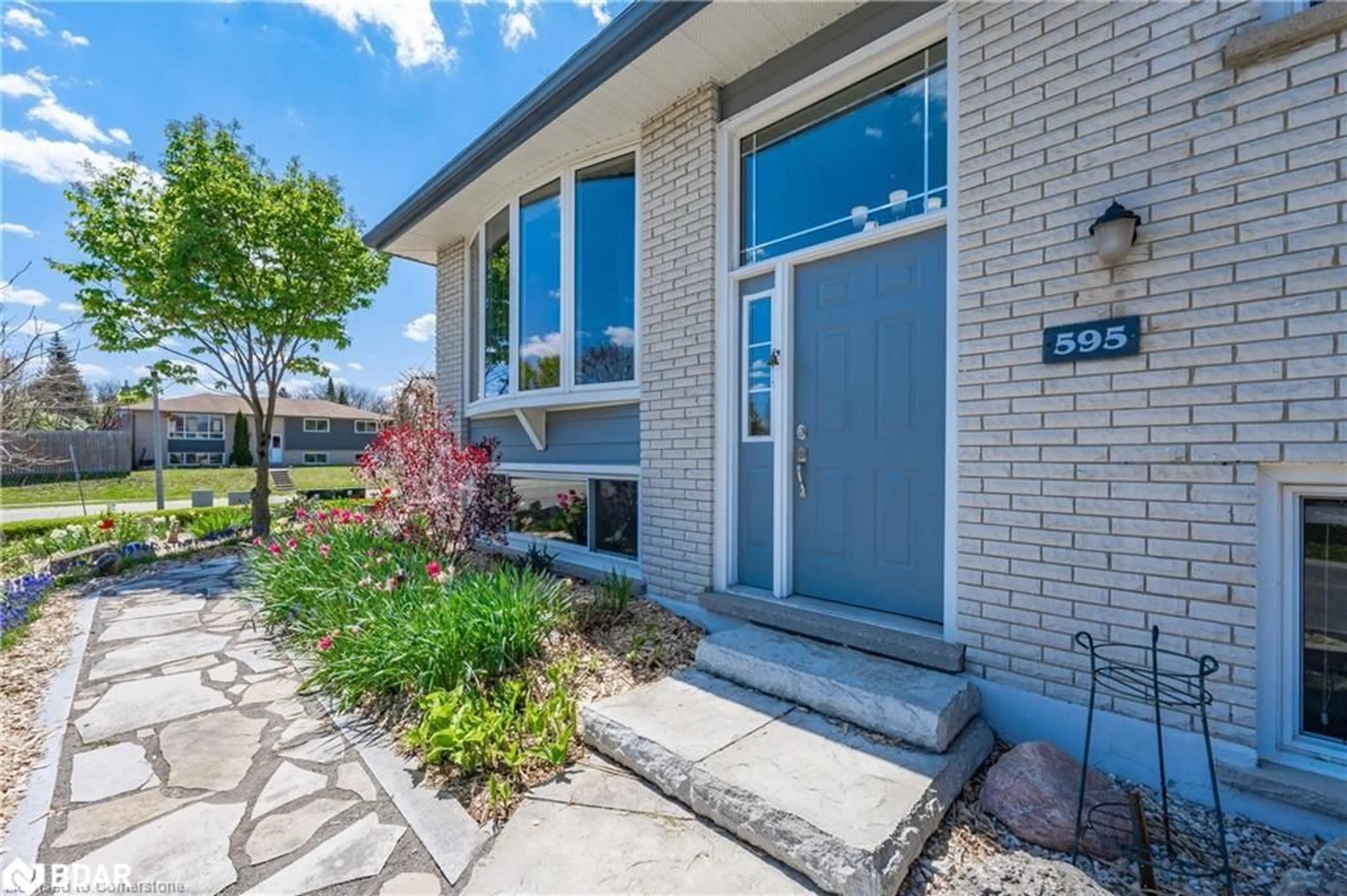 Home with brick exterior material, street for 595 Northgate Ave, Waterloo Ontario N2L 4R1