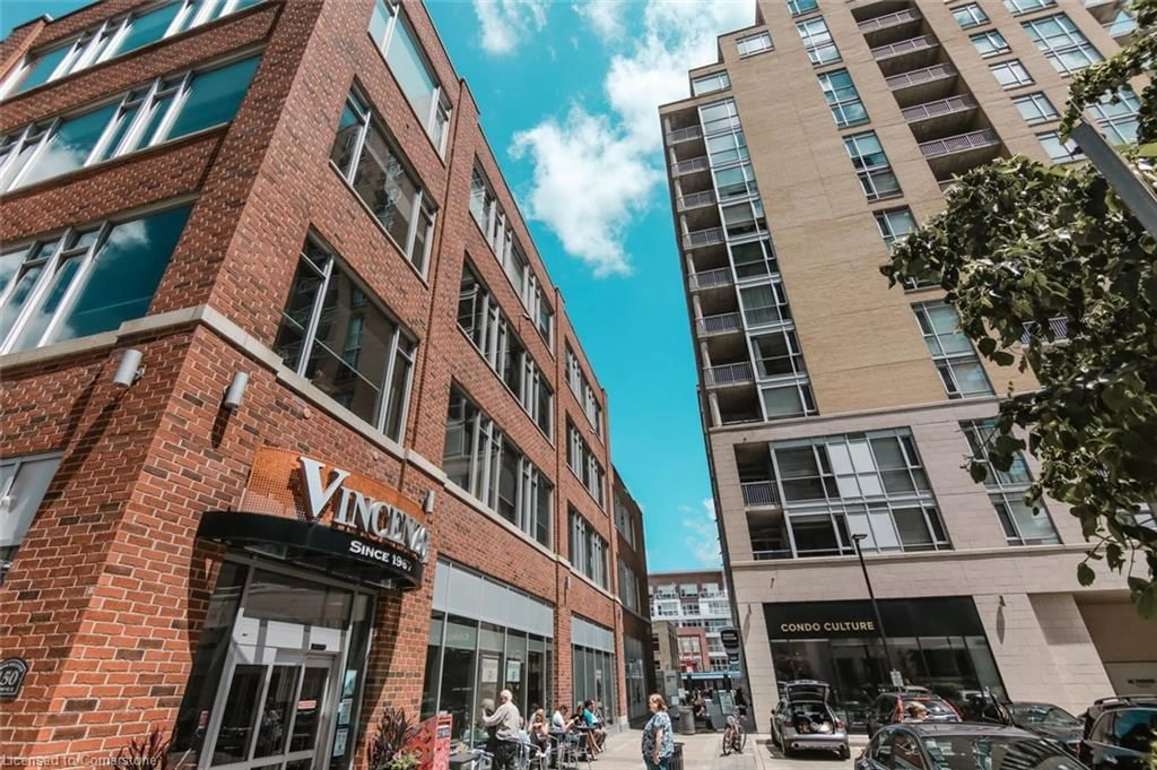 Patio, street for 191 King St #410, Waterloo Ontario N2J 1R1