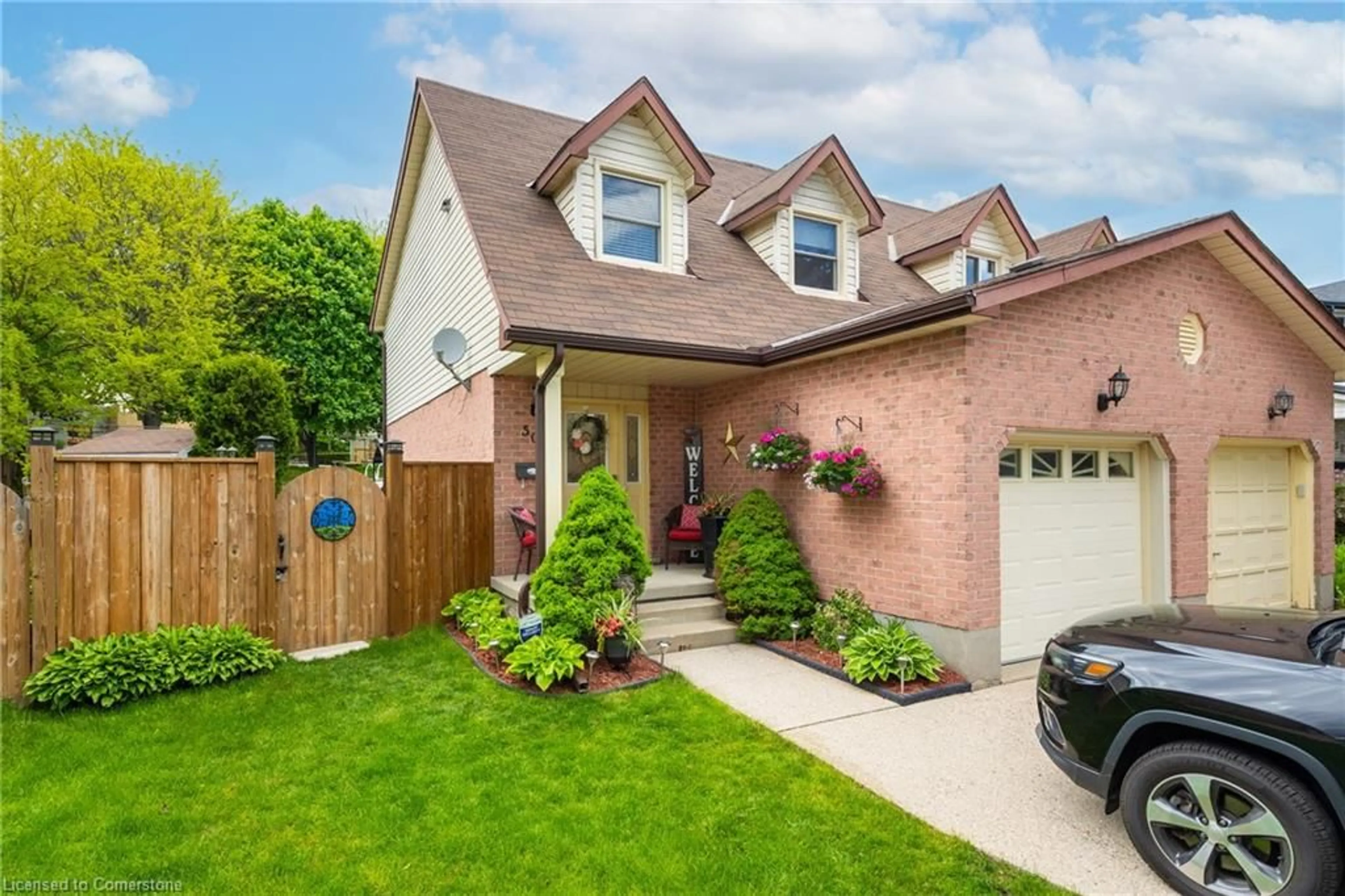 Home with brick exterior material, street for 50 Juniper St, Cambridge Ontario N3C 3A3