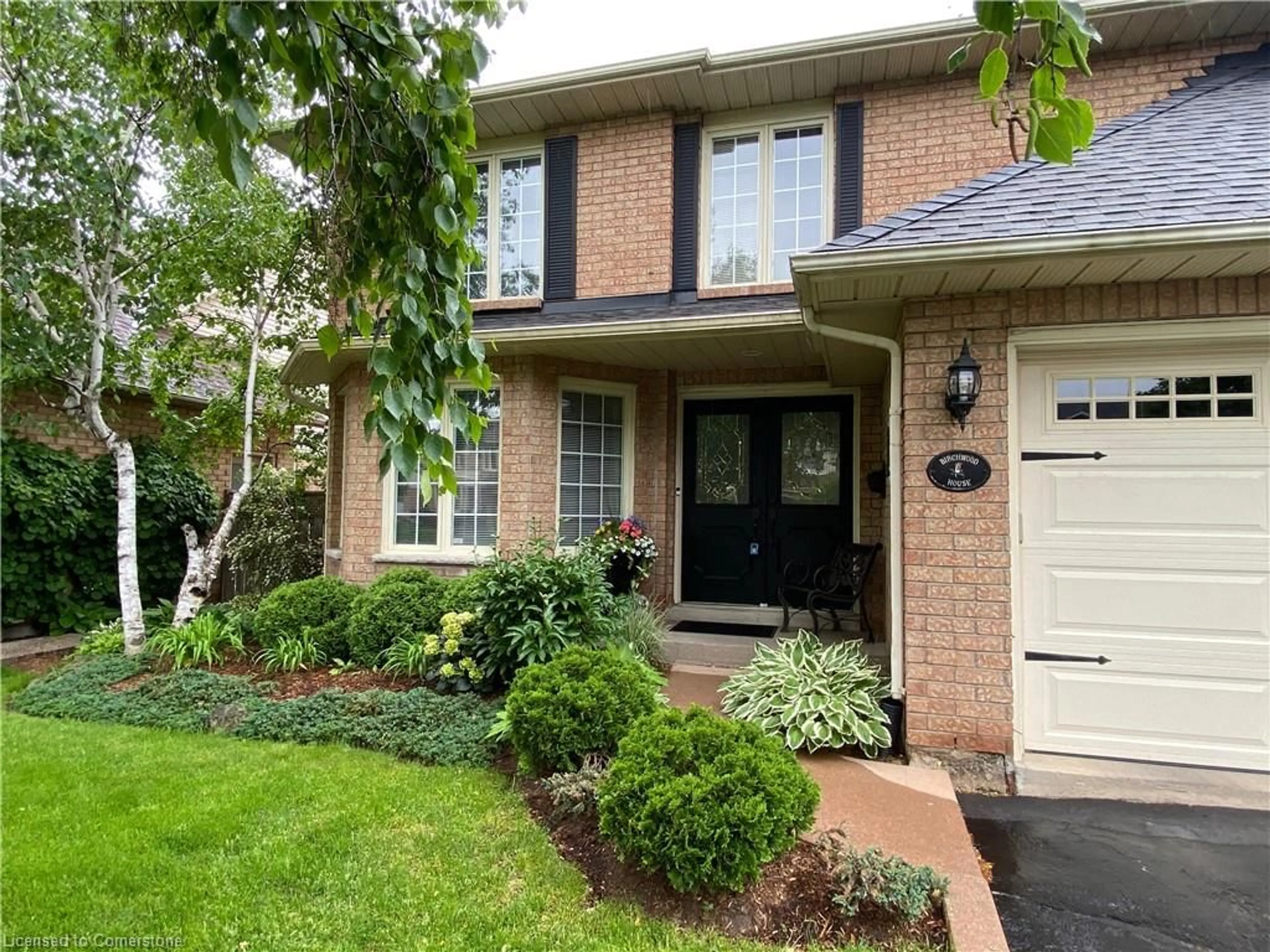 Home with brick exterior material, street for 2224 Vista Dr, Burlington Ontario L7M 3N5
