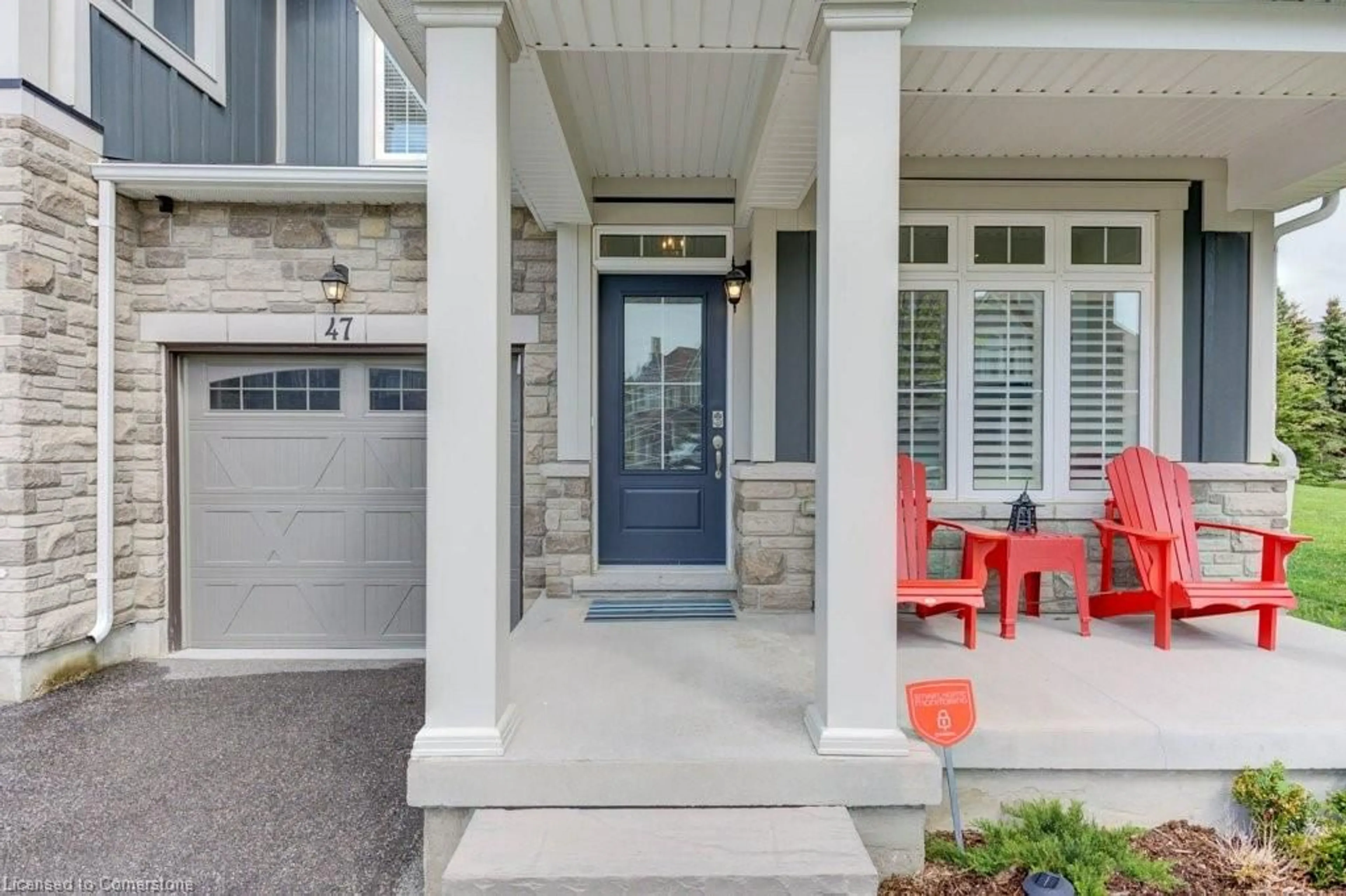 Indoor entryway for 171 Snowbridge Way #47, The Blue Mountains Ontario L9Y 0V1