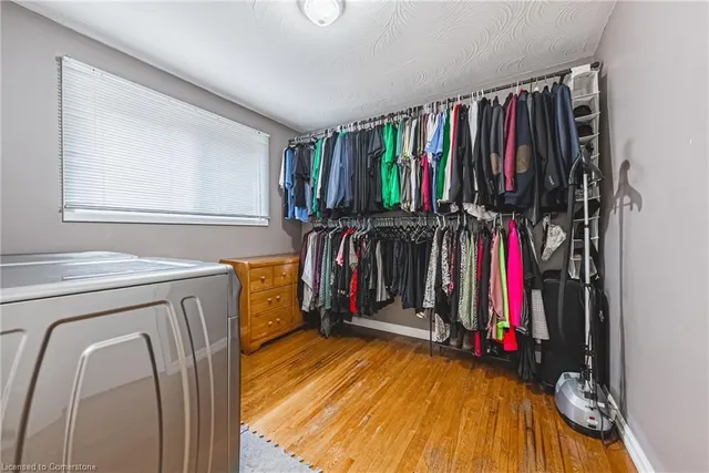 Additional property image - 4 Manning Crt