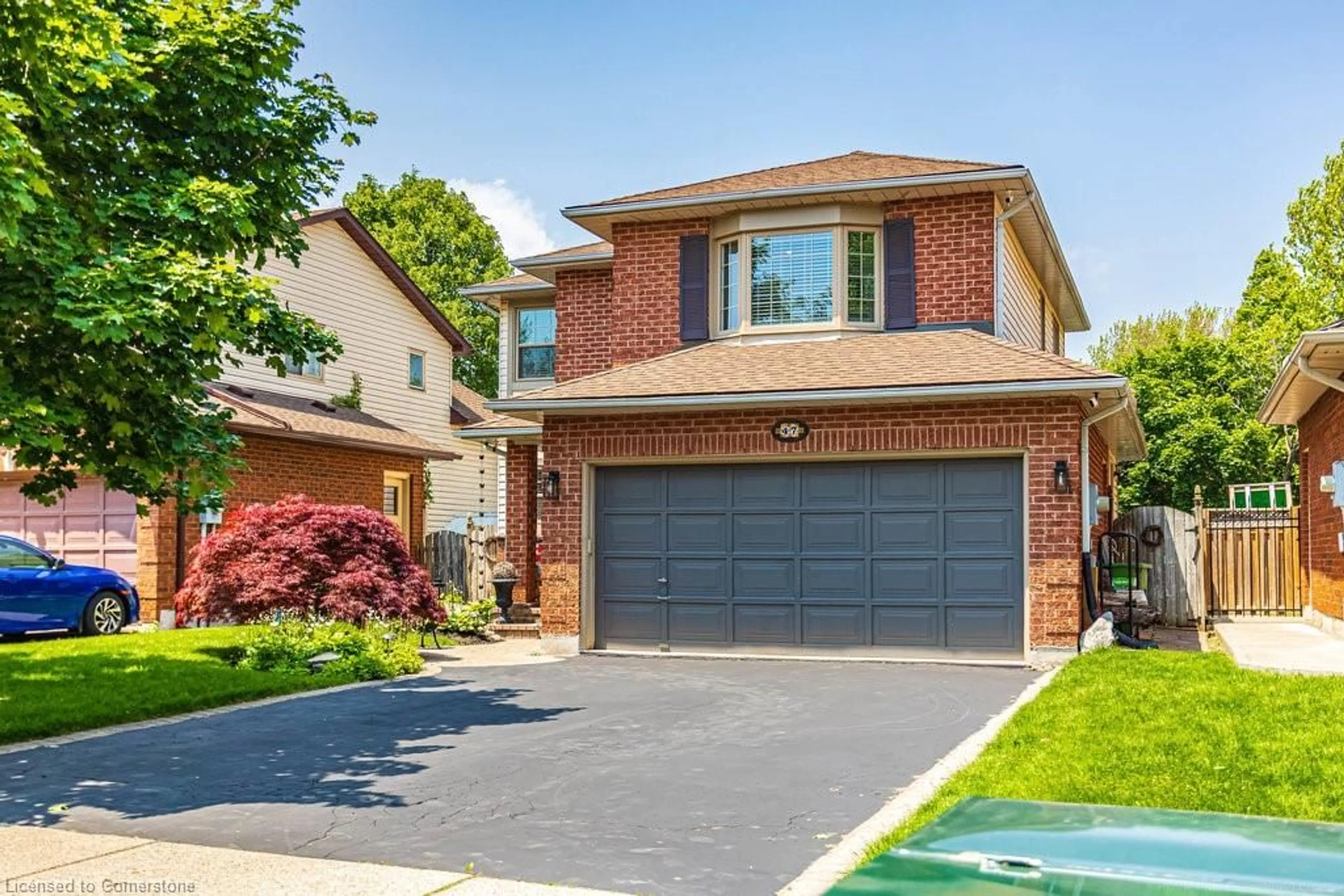 Home with brick exterior material, street for 47 Ryans Way, Waterdown Ontario L8B 1B4