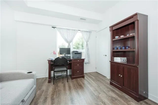 Additional property image - 16 Markle Cres Unit 209