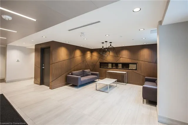 Additional property image - 16 Markle Cres Unit 209