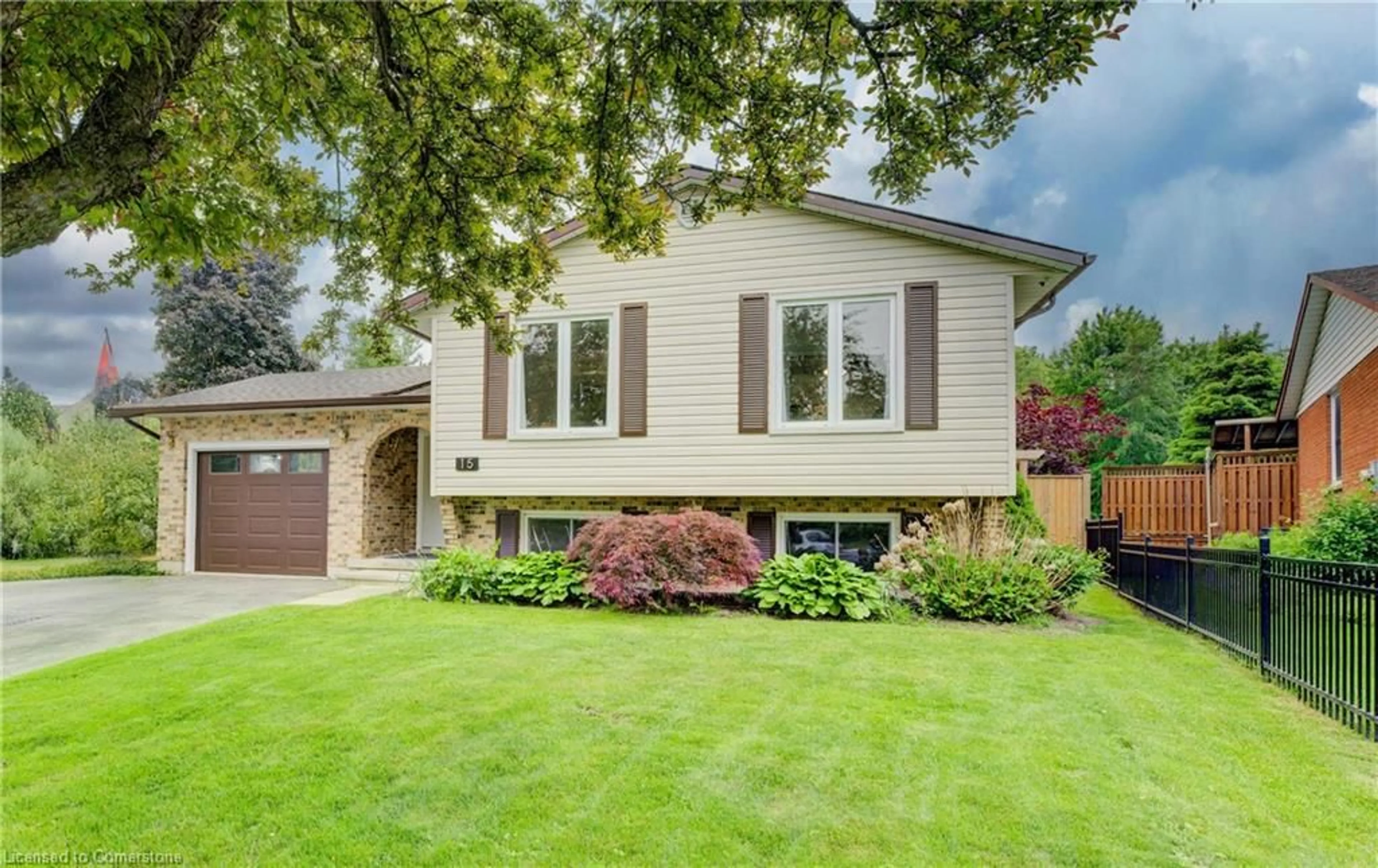 Home with brick exterior material, street for 15 Silcox Pl, Woodstock Ontario N4S 8M8