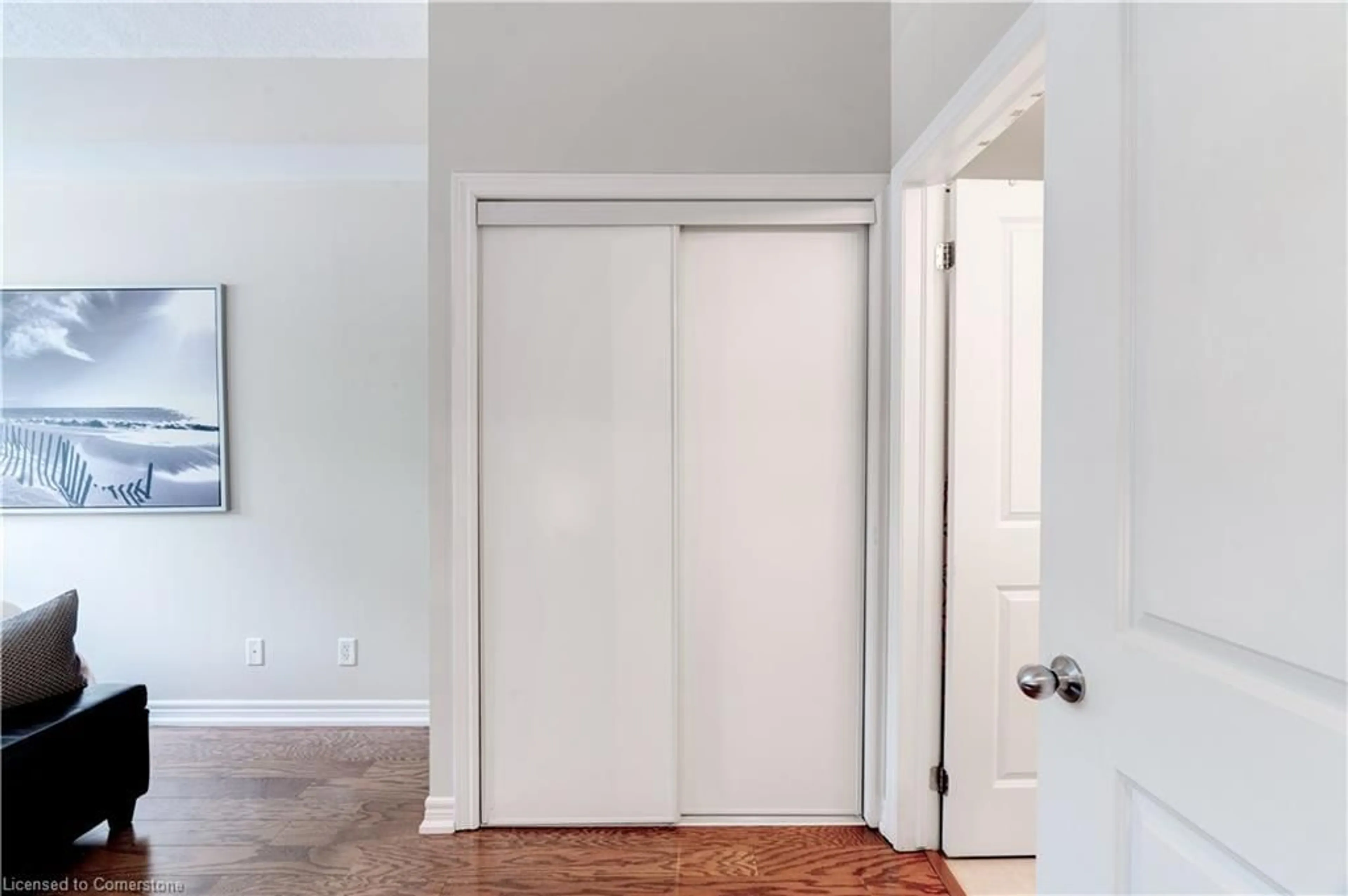 Indoor entryway for 396 Plains Rd #102, Burlington Ontario L7T 2C8