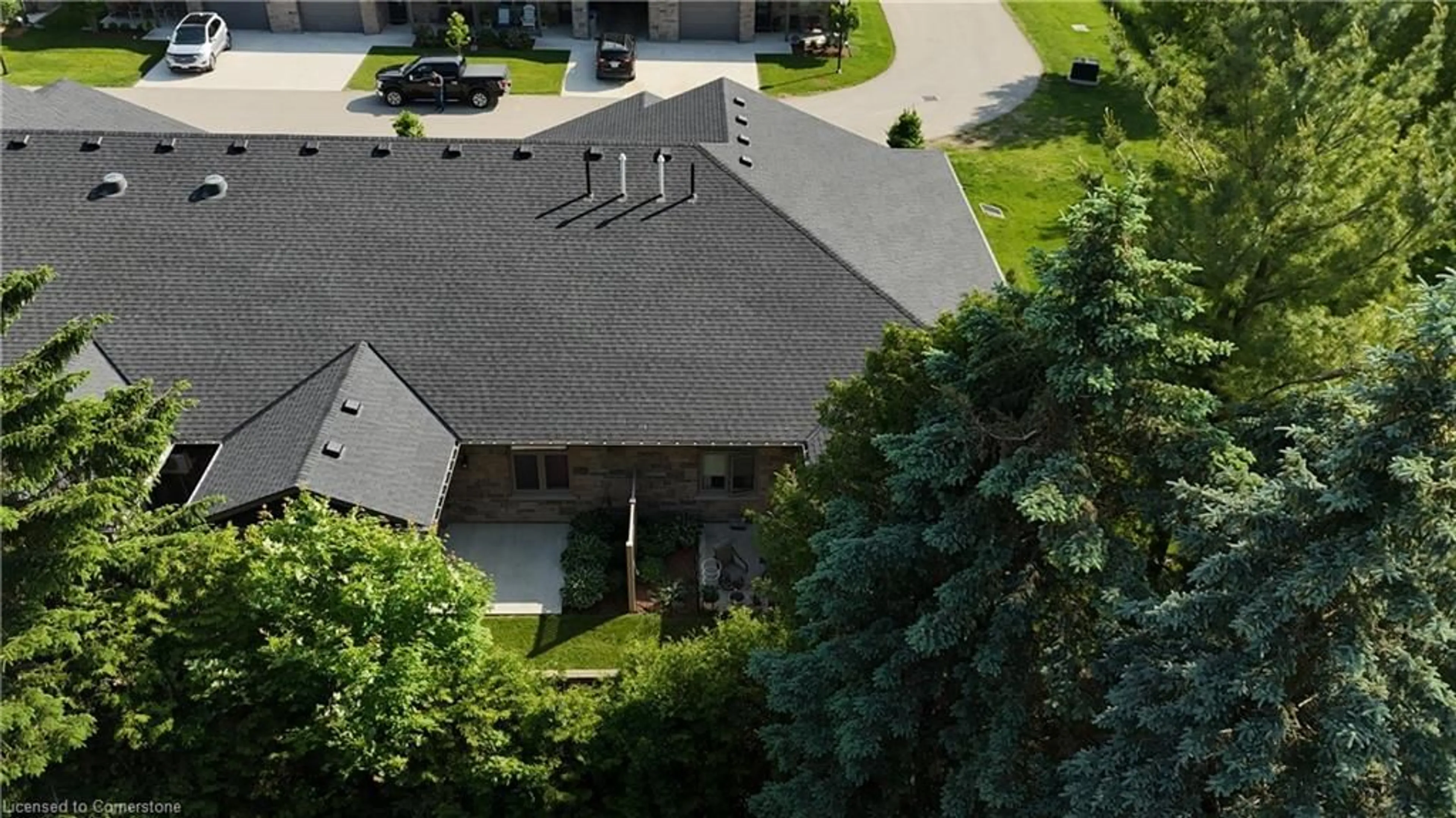 A pic from outside/outdoor area/front of a property/back of a property/a pic from drone, unknown for 375 Mitchell Rd #71, Listowel Ontario N4W 0H4