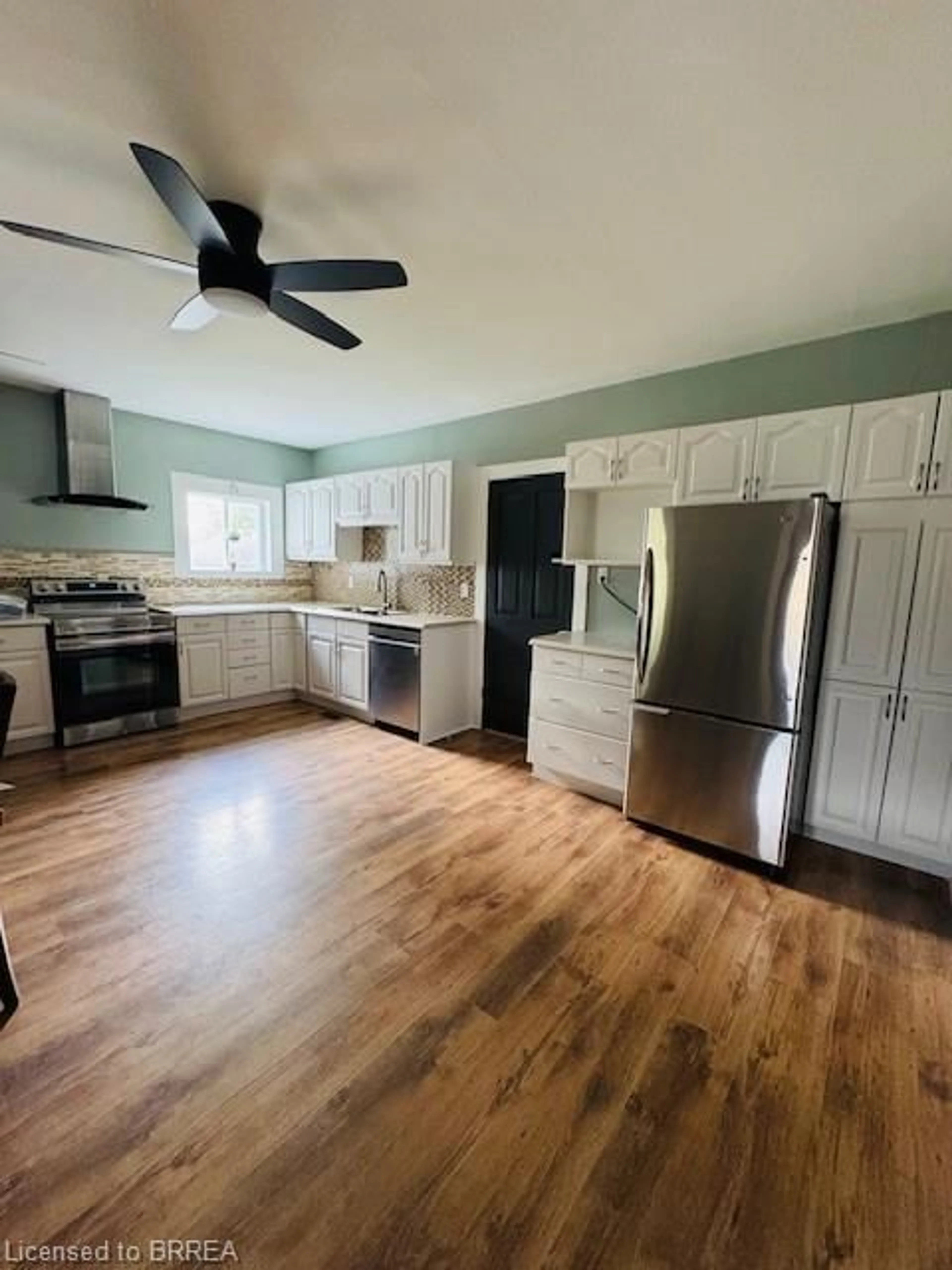 Open concept kitchen, unknown for 82 Dumfries St, Paris Ontario N3L 2E6