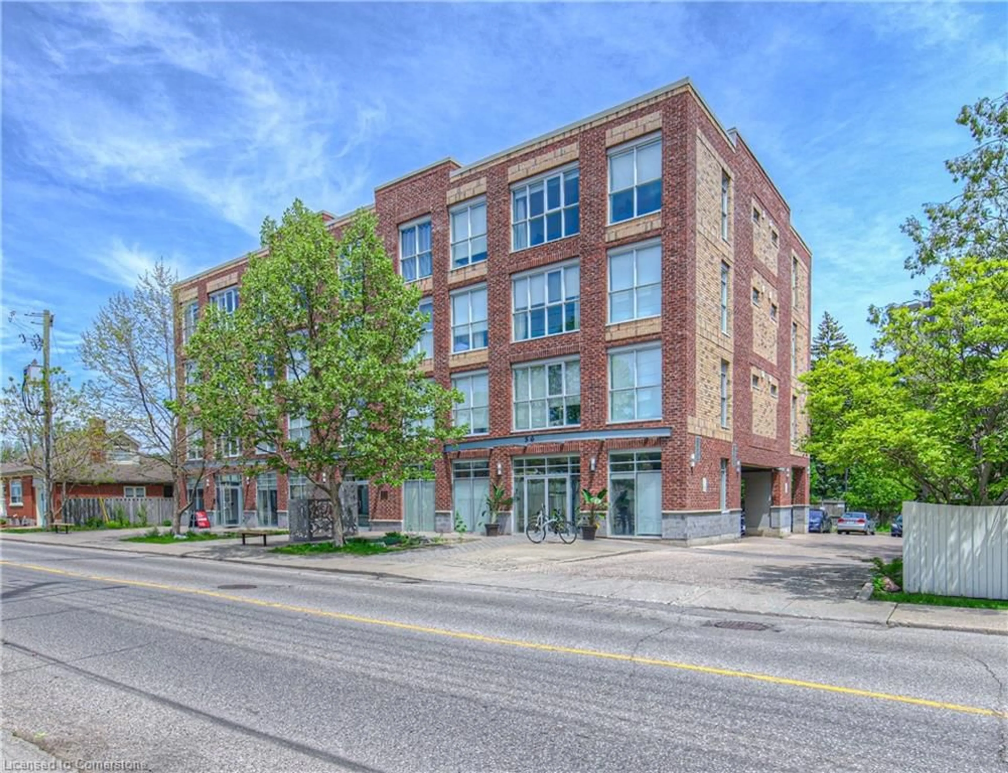 Home with brick exterior material, building for 36 Regina St #405, Waterloo Ontario N2J 3A2