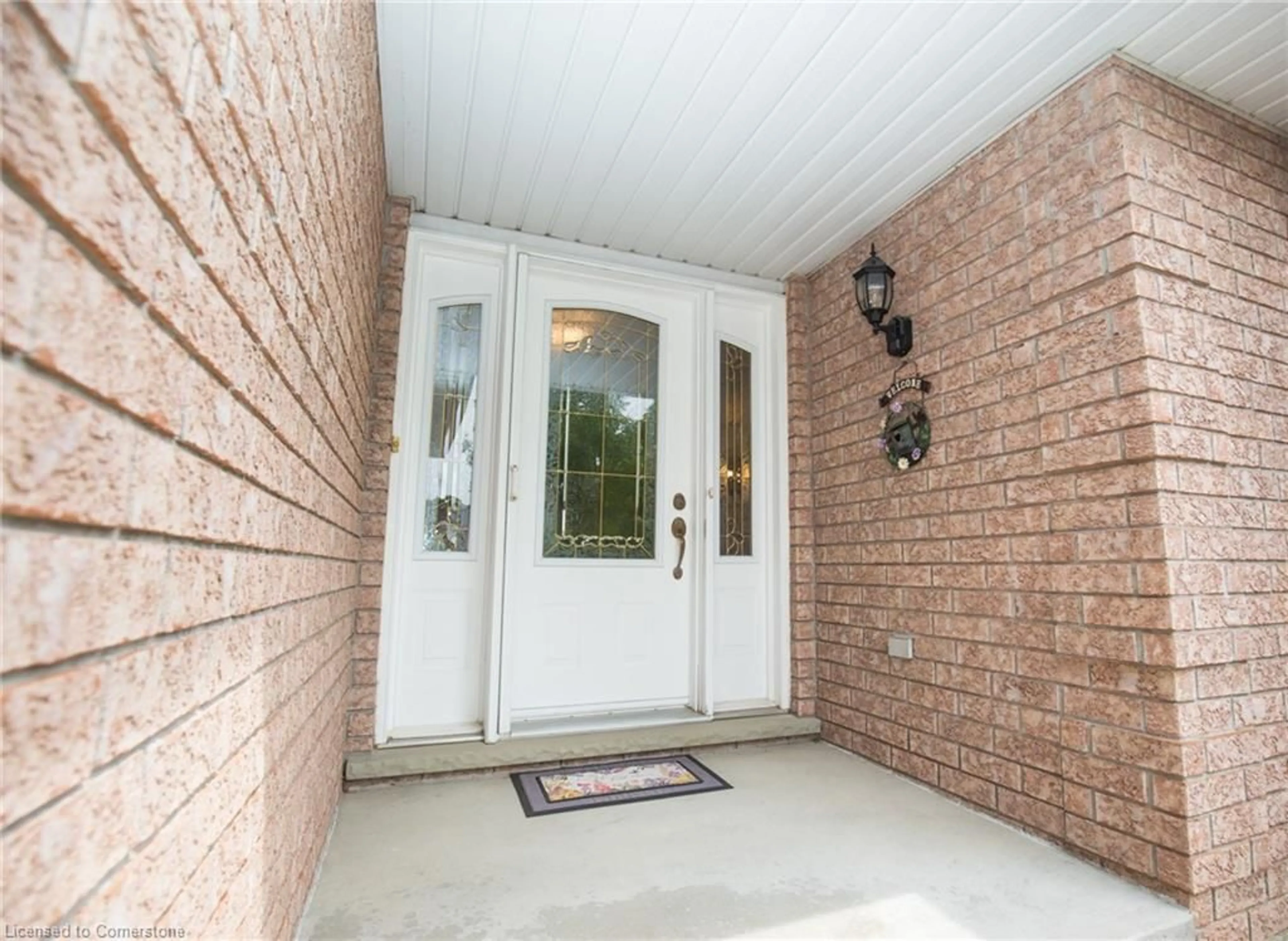 Indoor entryway for 19 Coastal Crt, Port Dover Ontario N0A 1N7