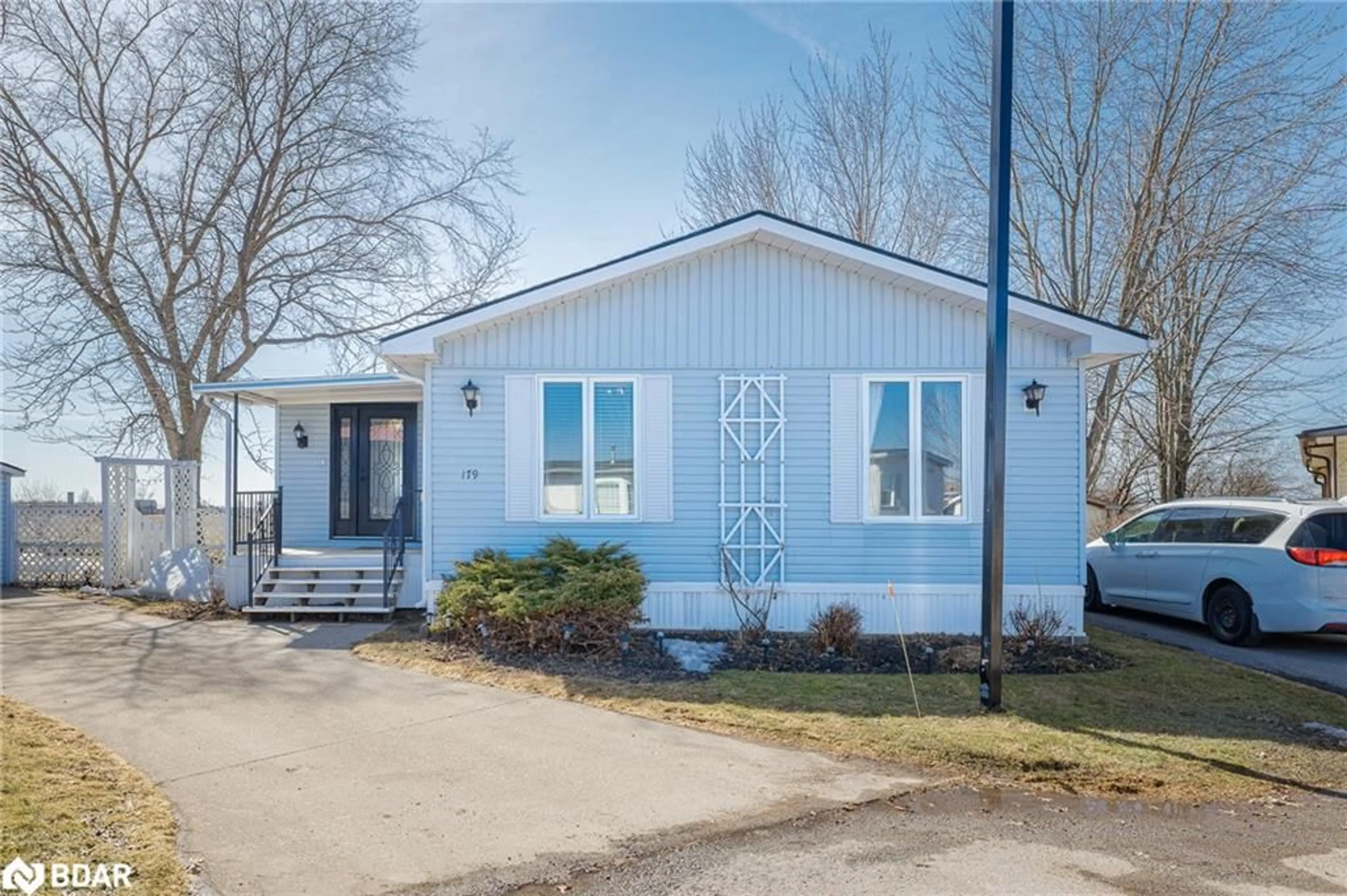Home with vinyl exterior material, street for 3033 Townline Rd #179, Stevensville Ontario L0S 1S1