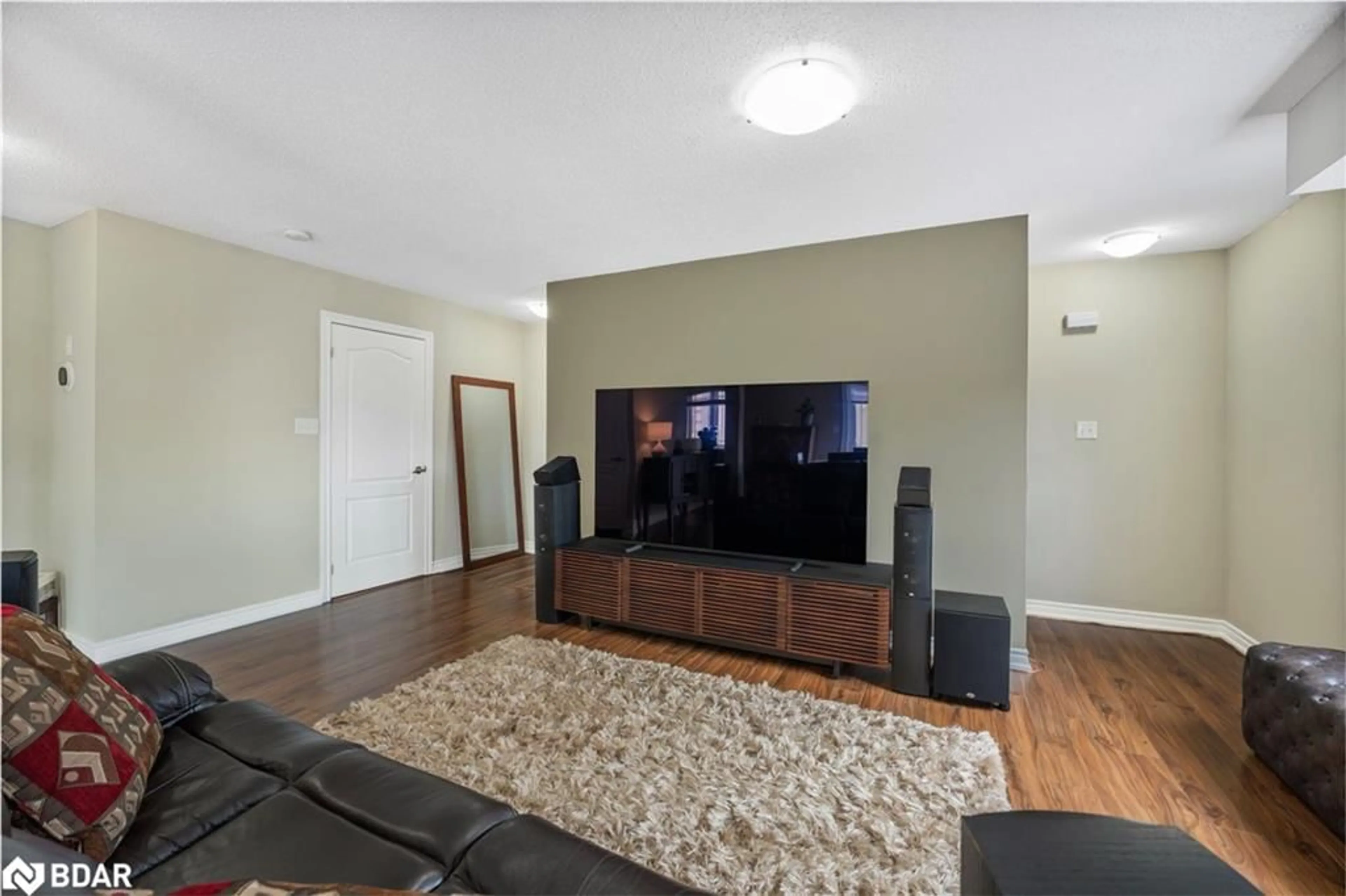 Unknown for 408 Veterans Dr #7, Barrie Ontario L4N 9G9