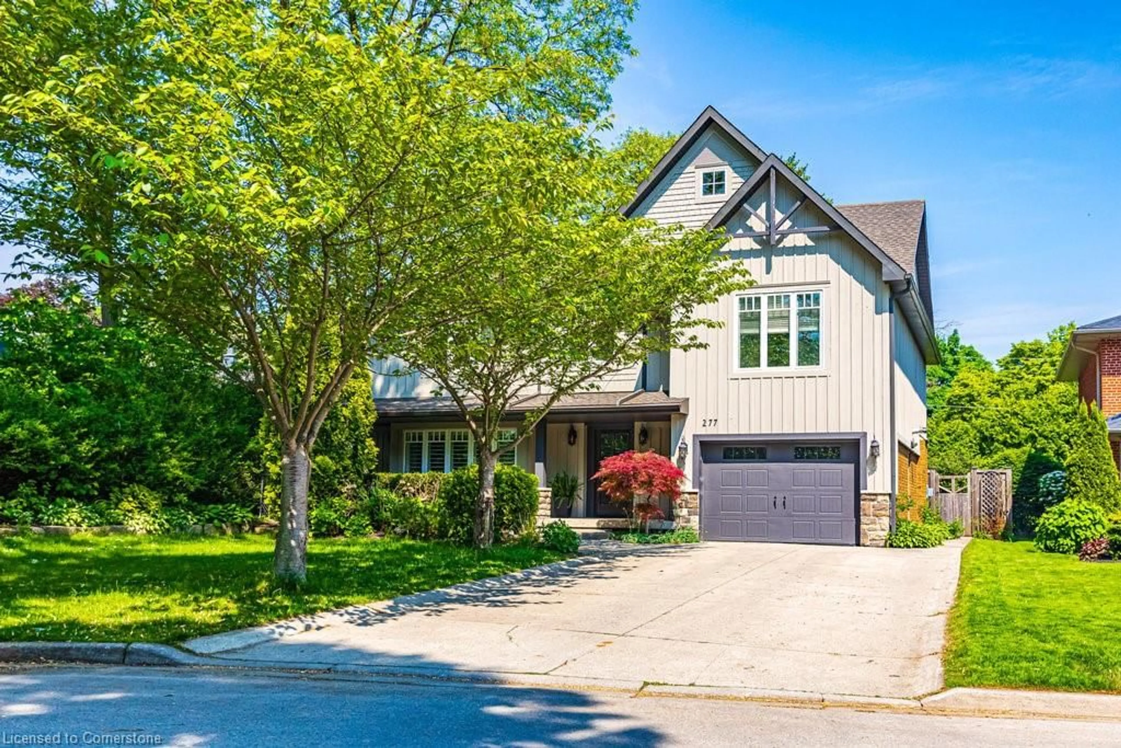 Home with brick exterior material, street for 277 Lakeview Ave, Burlington Ontario L7N 1Y7