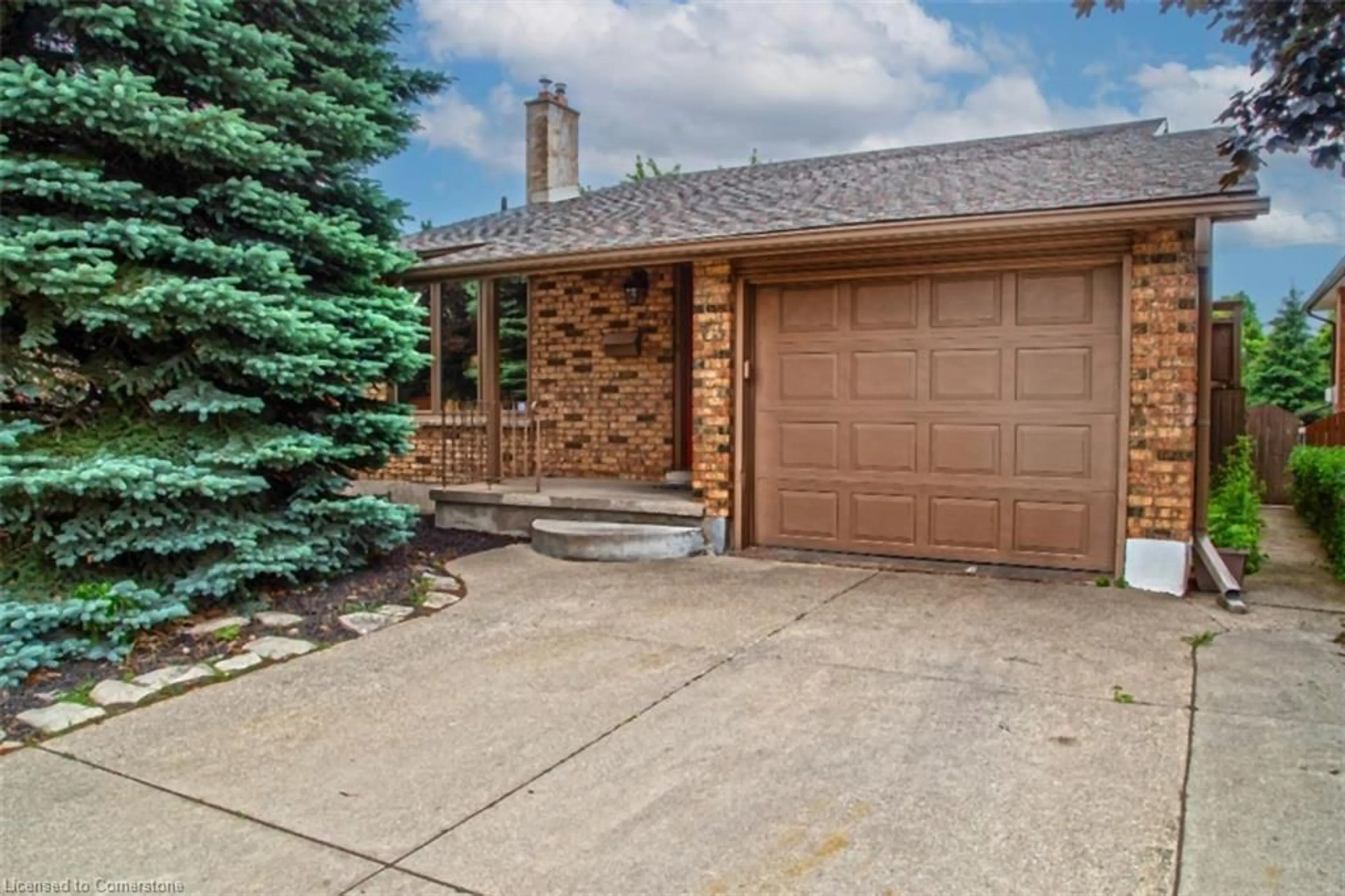 Home with brick exterior material, street for 63 Saxony Cir, Cambridge Ontario N1S 4G6