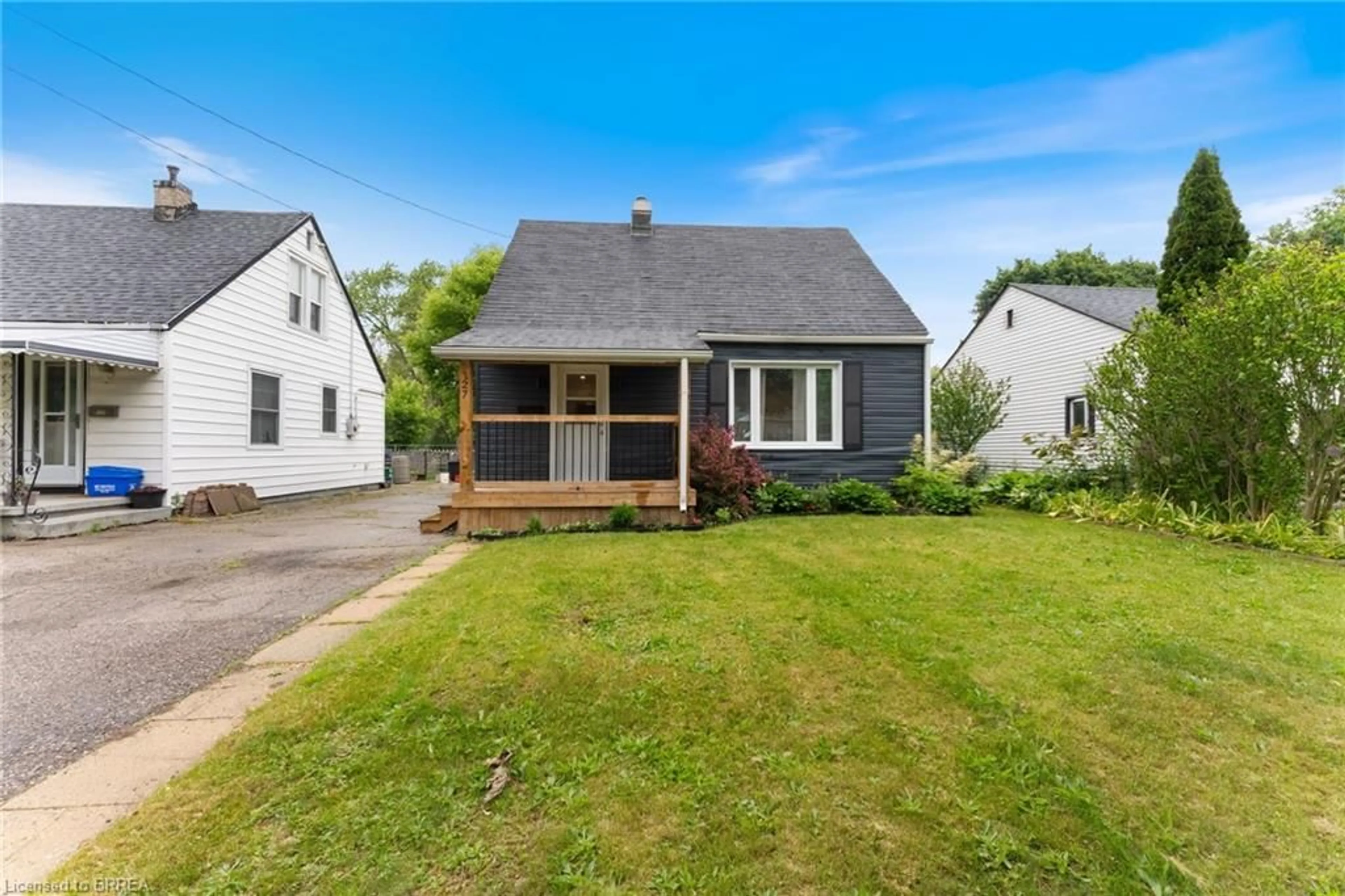 Unknown for 127 Wilkes St, Brantford Ontario N3T 4W4