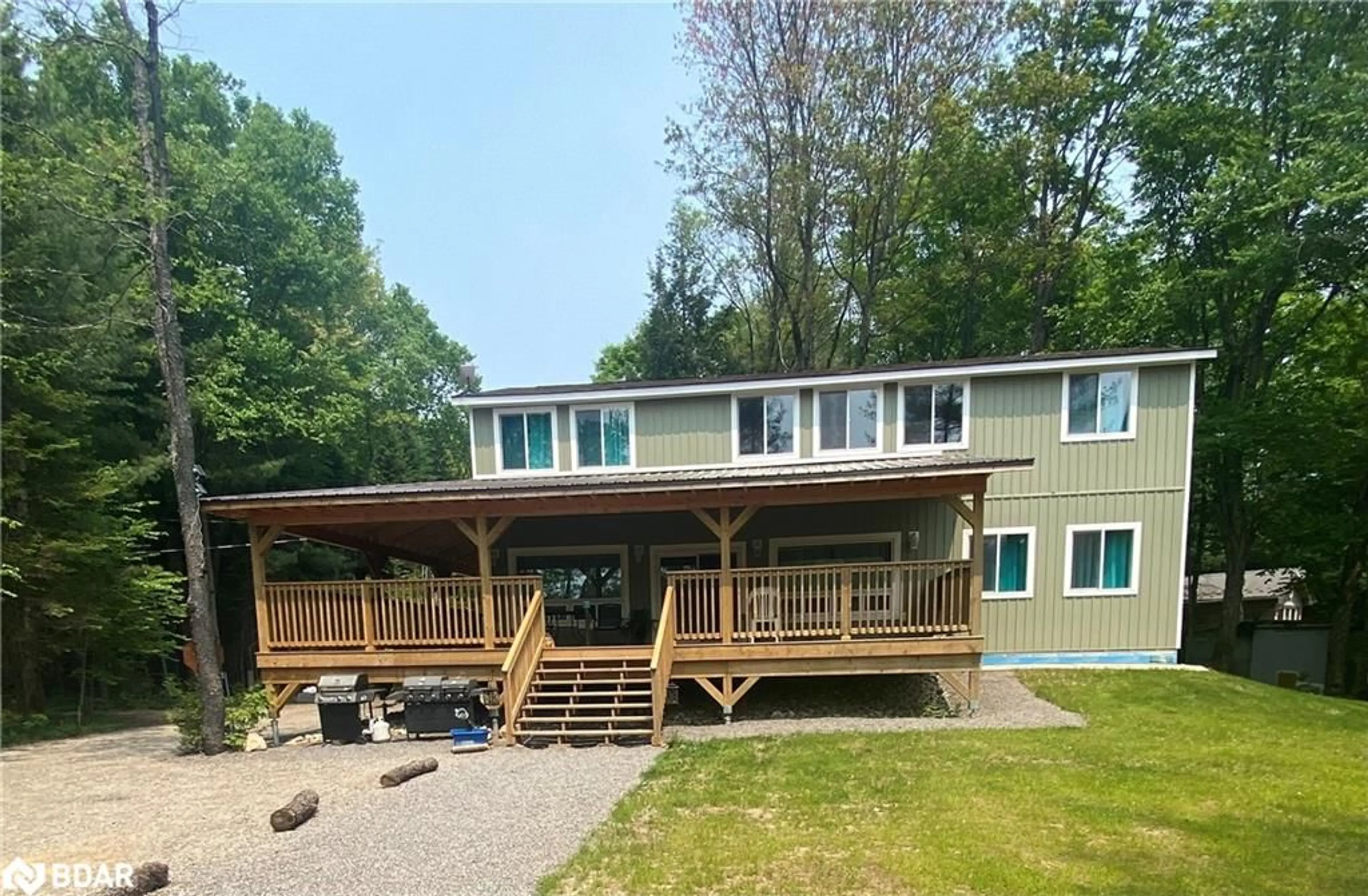 A pic from outside/outdoor area/front of a property/back of a property/a pic from drone, unknown for 1013 Goodlife Lane Lane, Dorset Ontario P0A 1E0