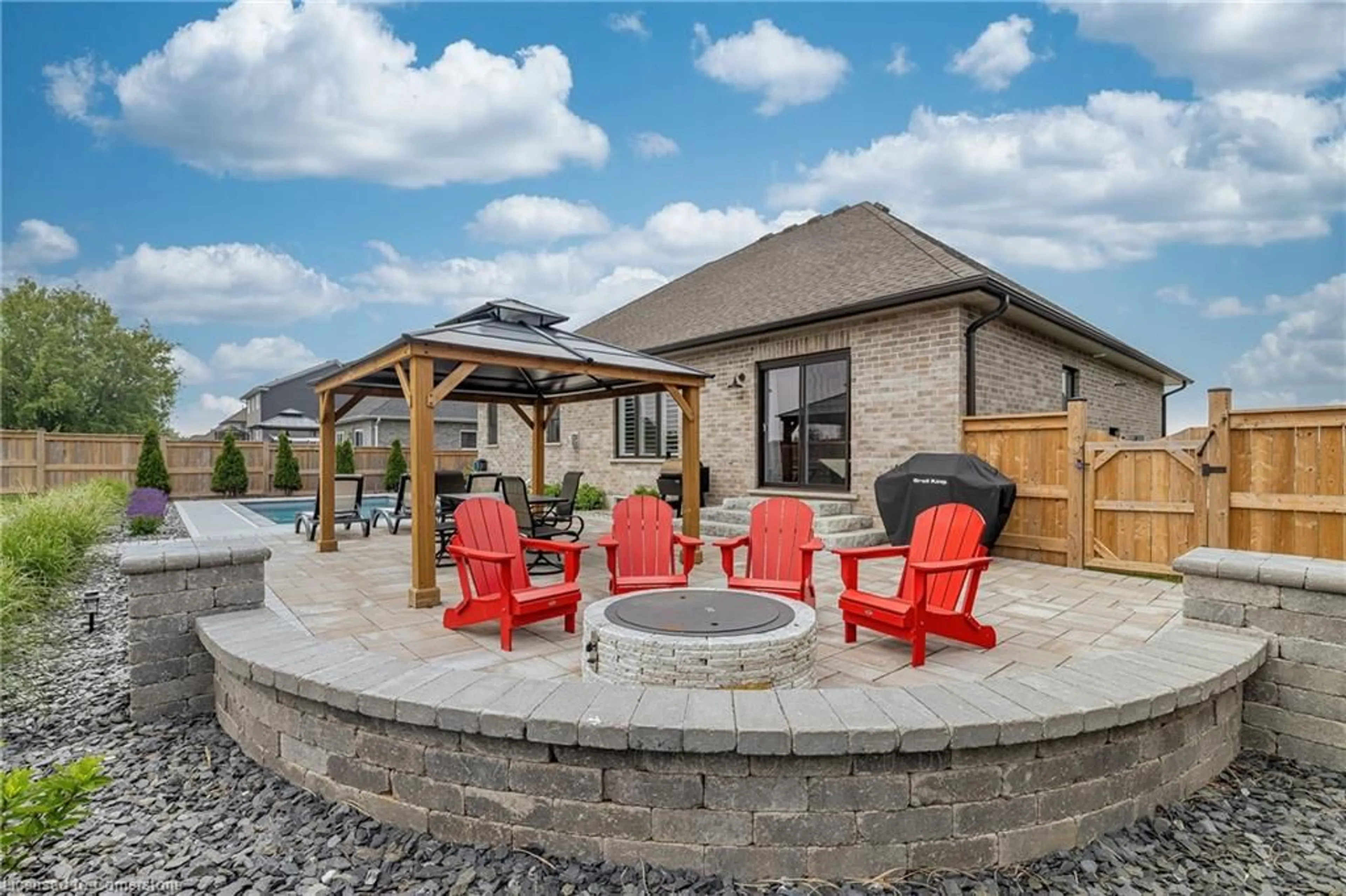 Patio, unknown for 17 Amanda Ave, Mount Elgin Ontario N0J 1N0