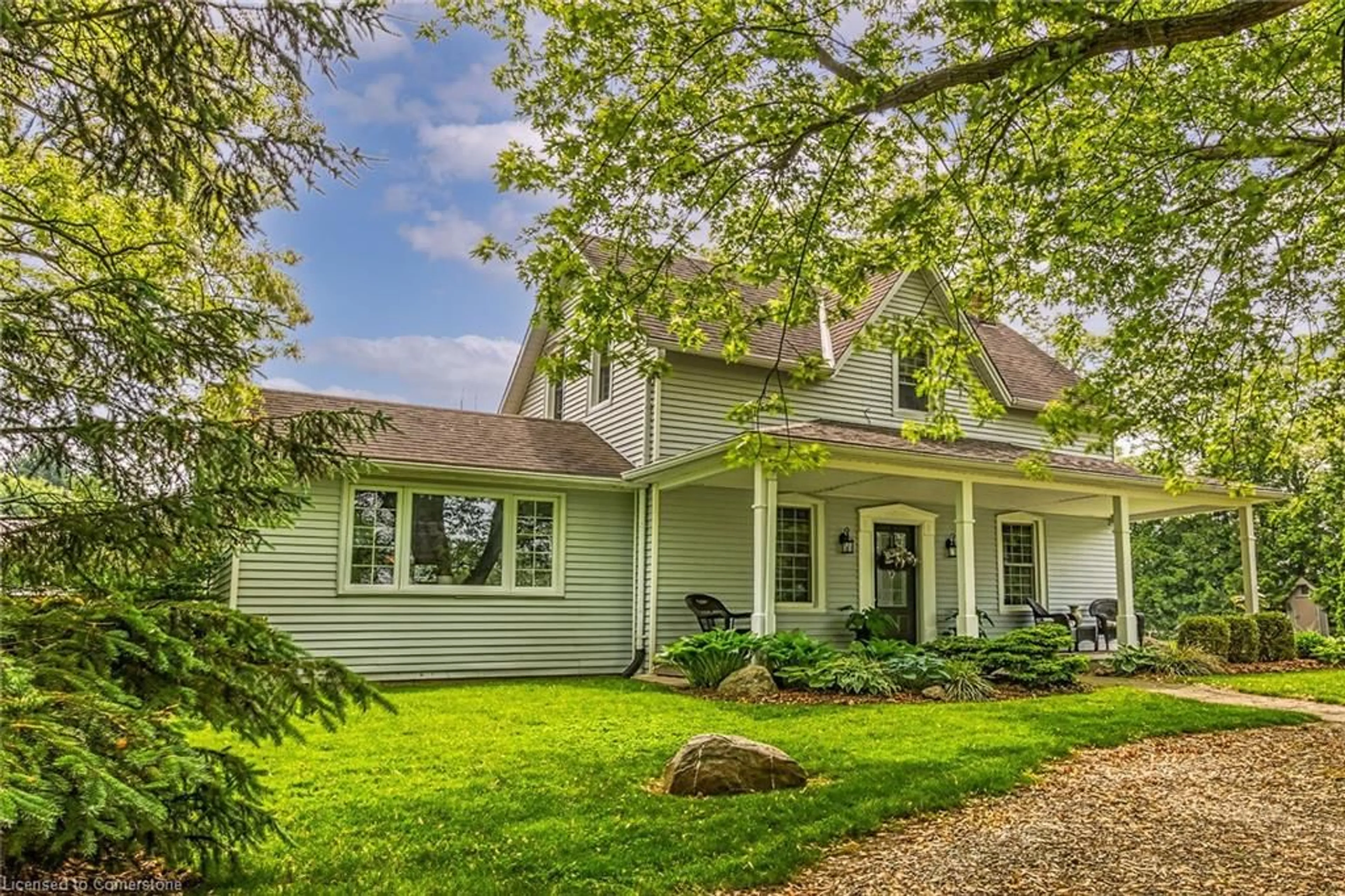 Home with vinyl exterior material, street for 281 Big Creek Rd, Caledonia Ontario N3W 2G9