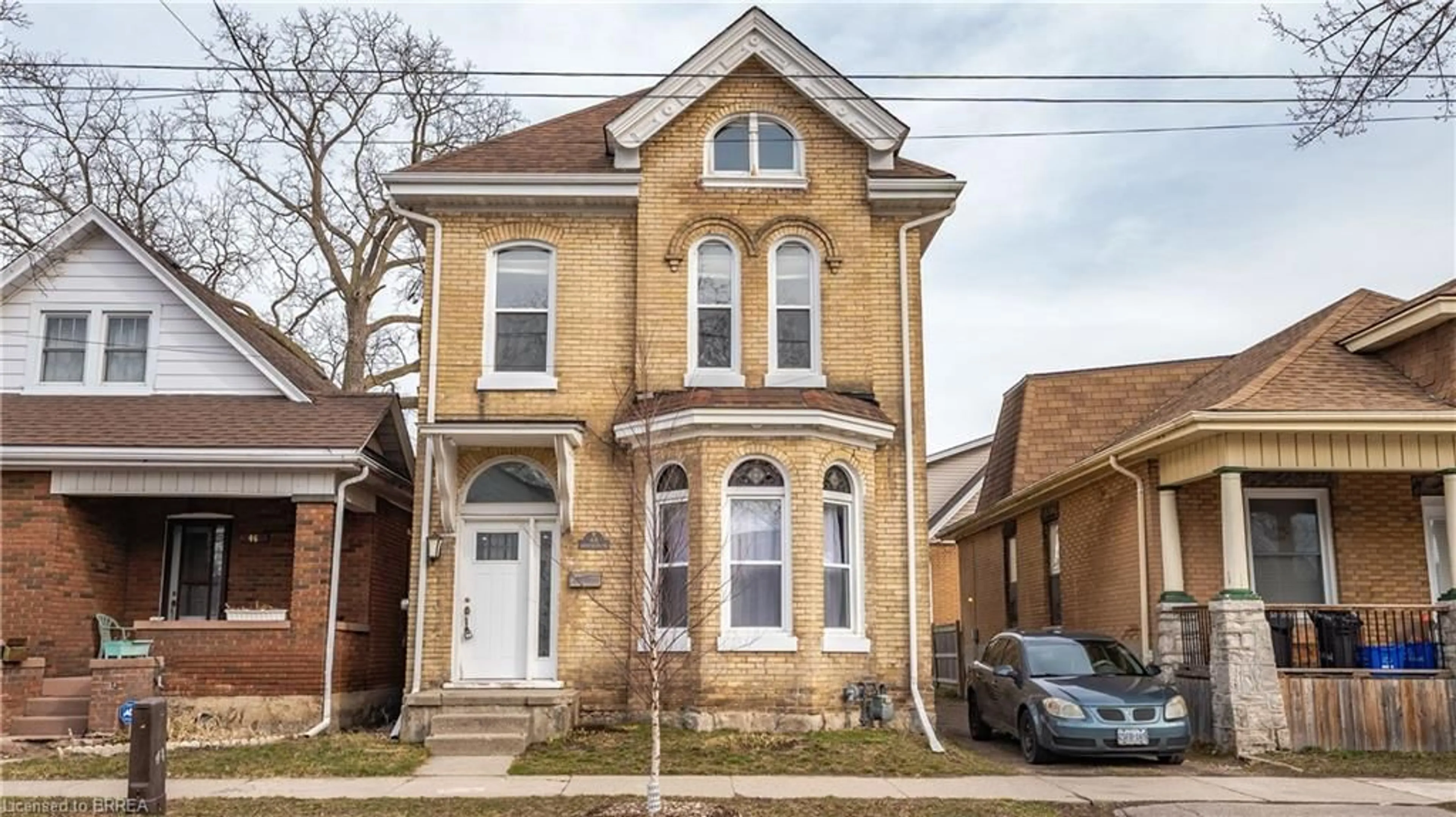 Home with brick exterior material, street for 48 Sheridan St, Brantford Ontario N3T 2P9