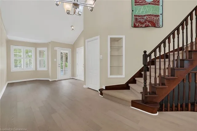 Additional property image - 3243 New St Unit 7
