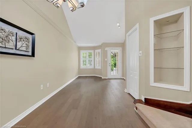 Additional property image - 3243 New St Unit 7