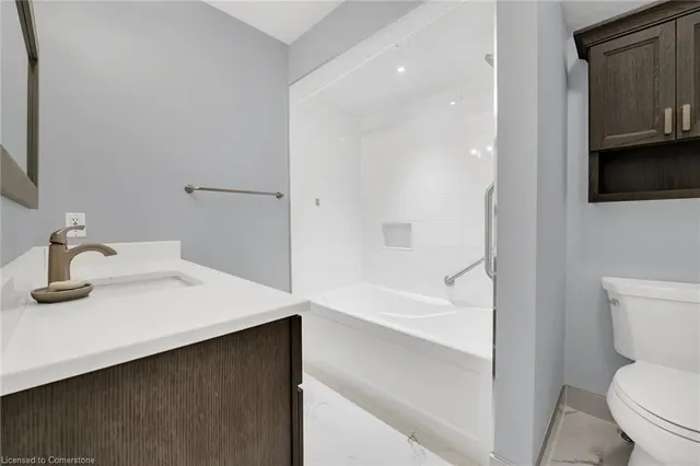 Additional property image - 3243 New St Unit 7