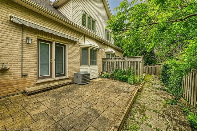 Additional property image - 3243 New St Unit 7