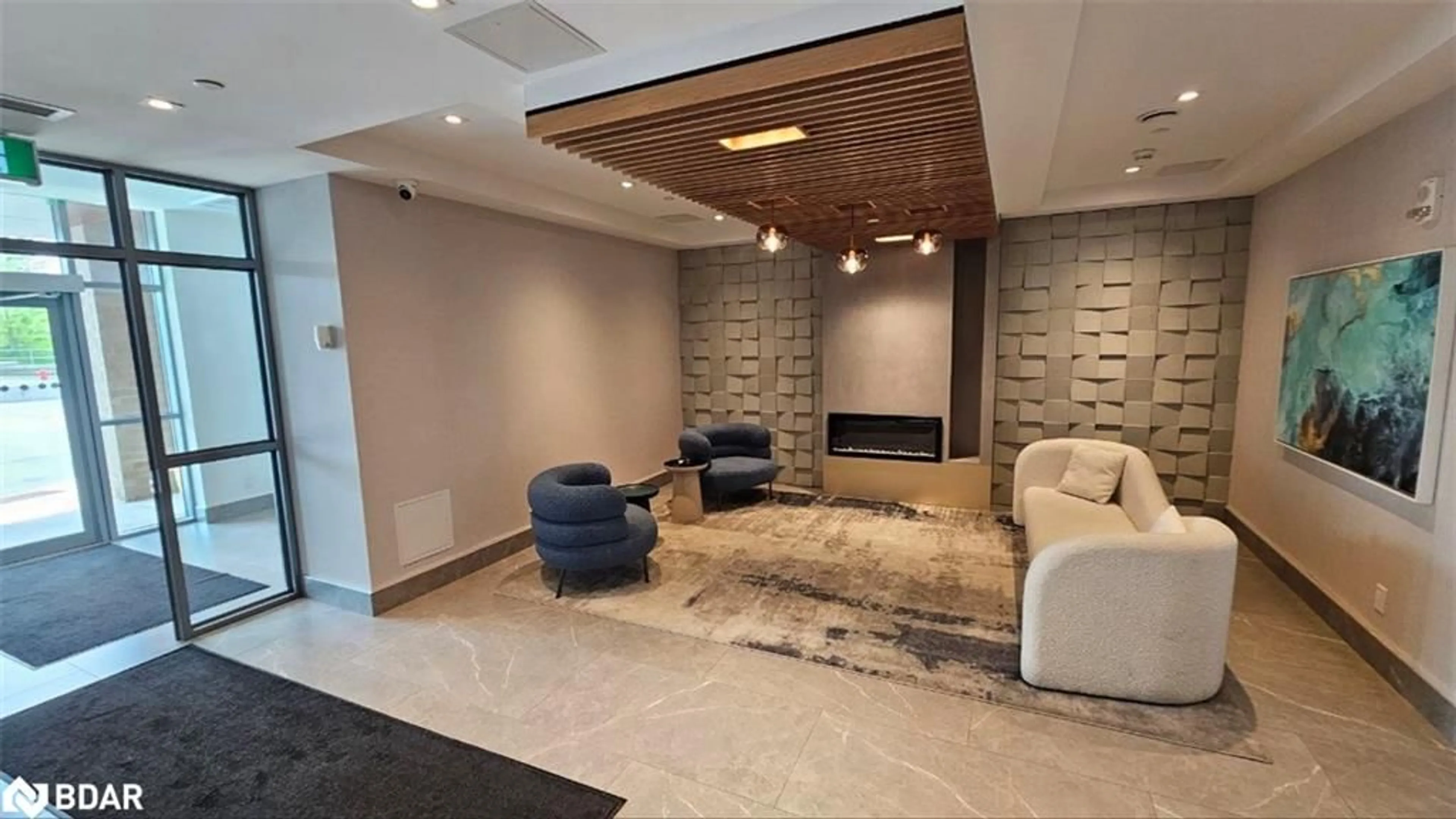 Lobby for 56 Lakeside Terrace Terr #1012, Barrie Ontario L4M 0L4