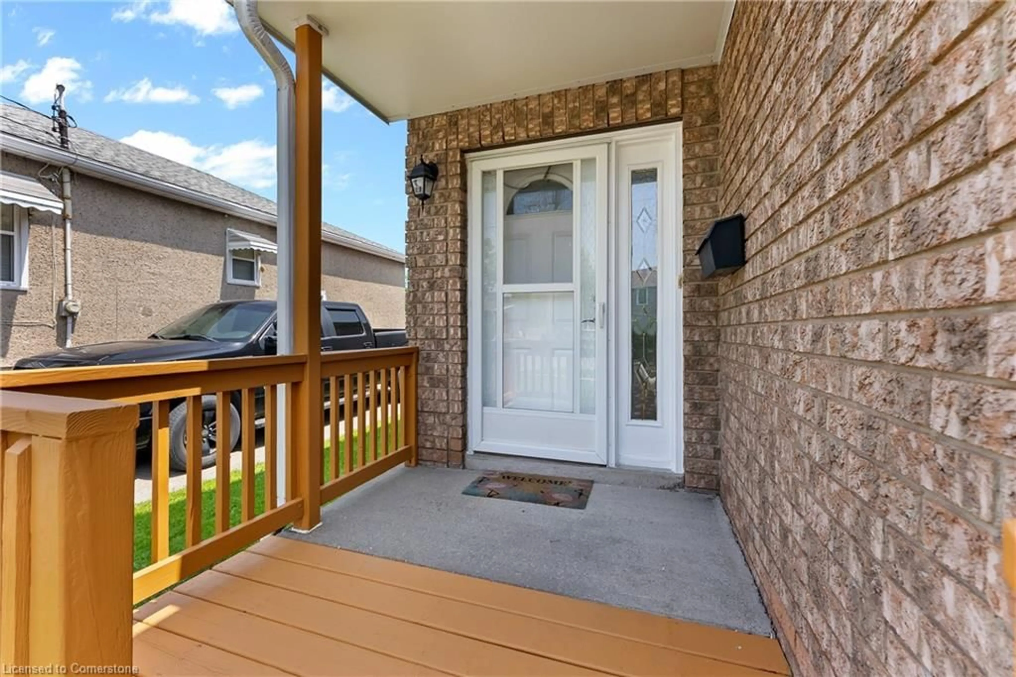 Indoor entryway for 53 Afton Ave, Welland Ontario L3B 1V7