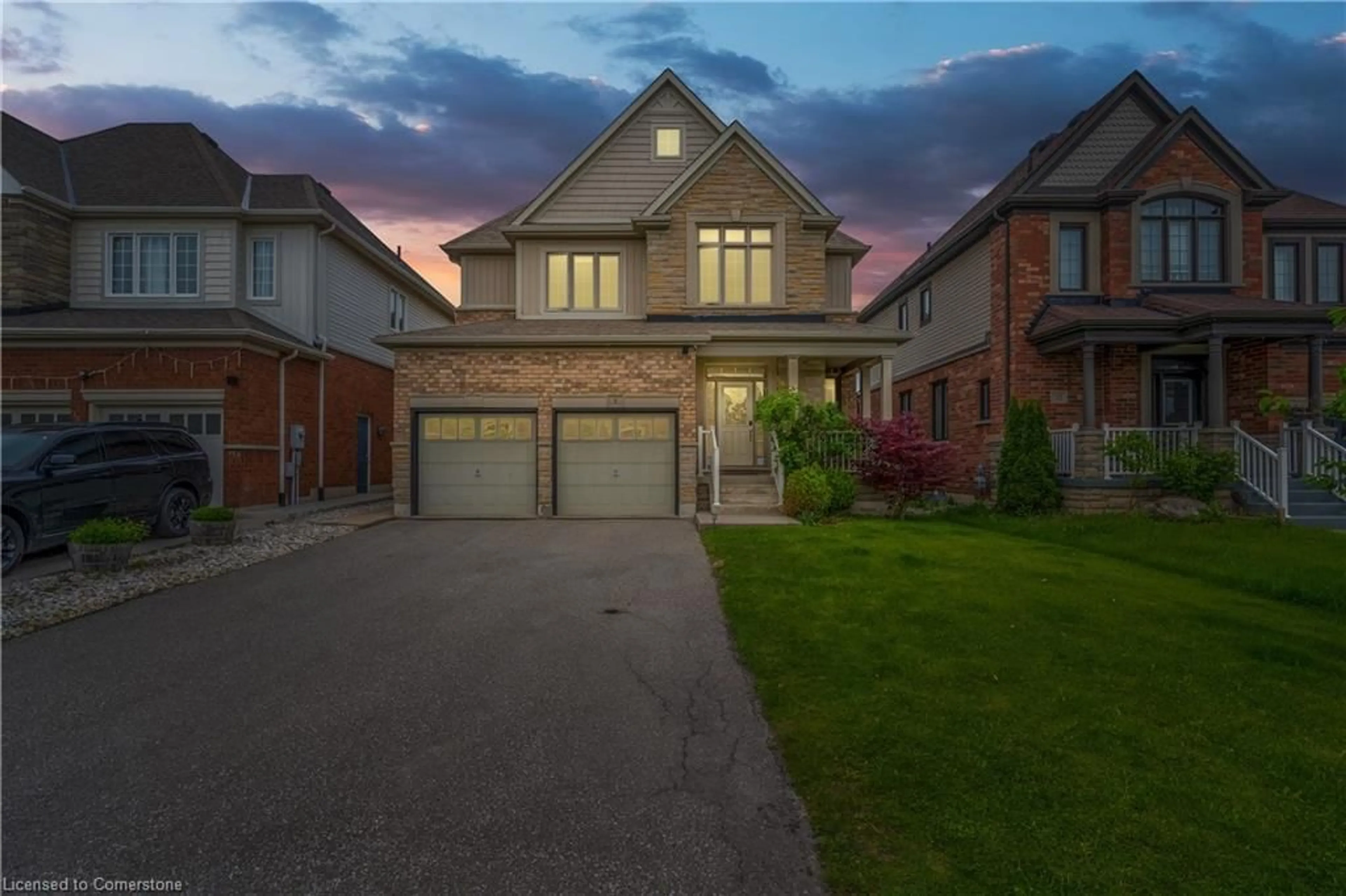 Unknown for 8 Miracle Way, Thorold Ontario L0S 1A0