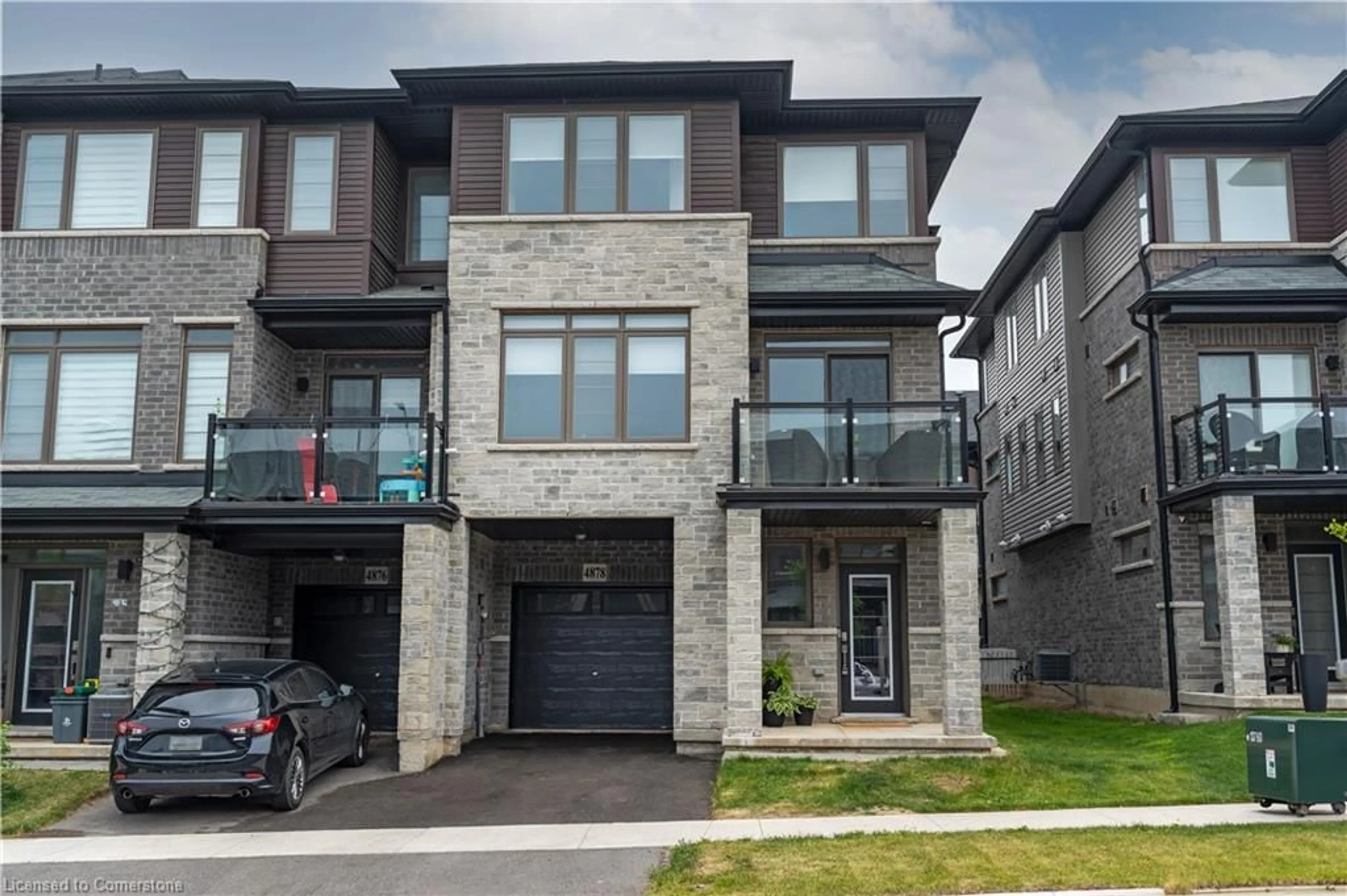 Home with brick exterior material, street for 4878 Connor Dr, Beamsville Ontario L3J 0T4