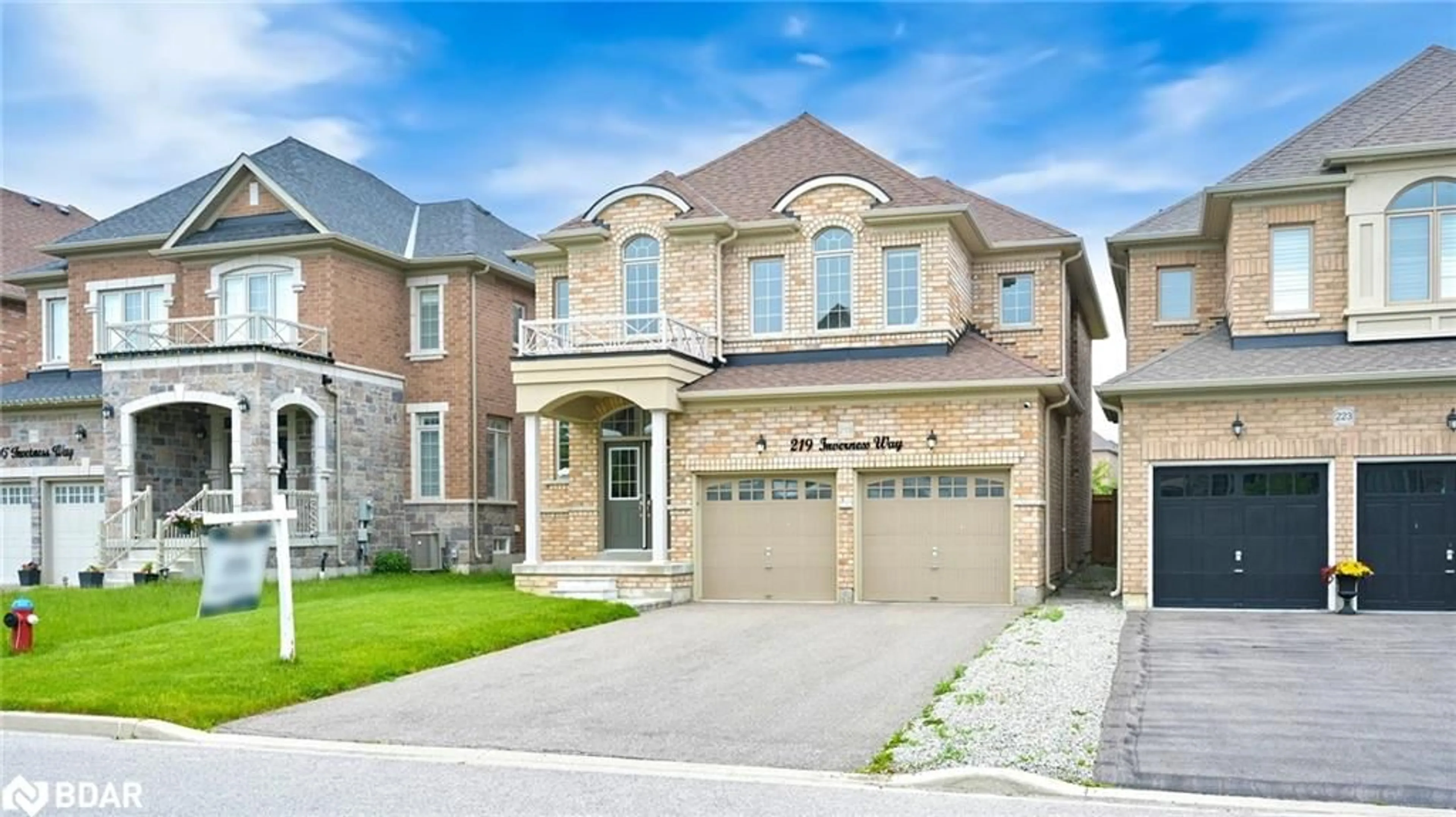 Home with brick exterior material, street for 219 Inverness Way, Bradford West Gwillimbury Ontario L3Z 0X5