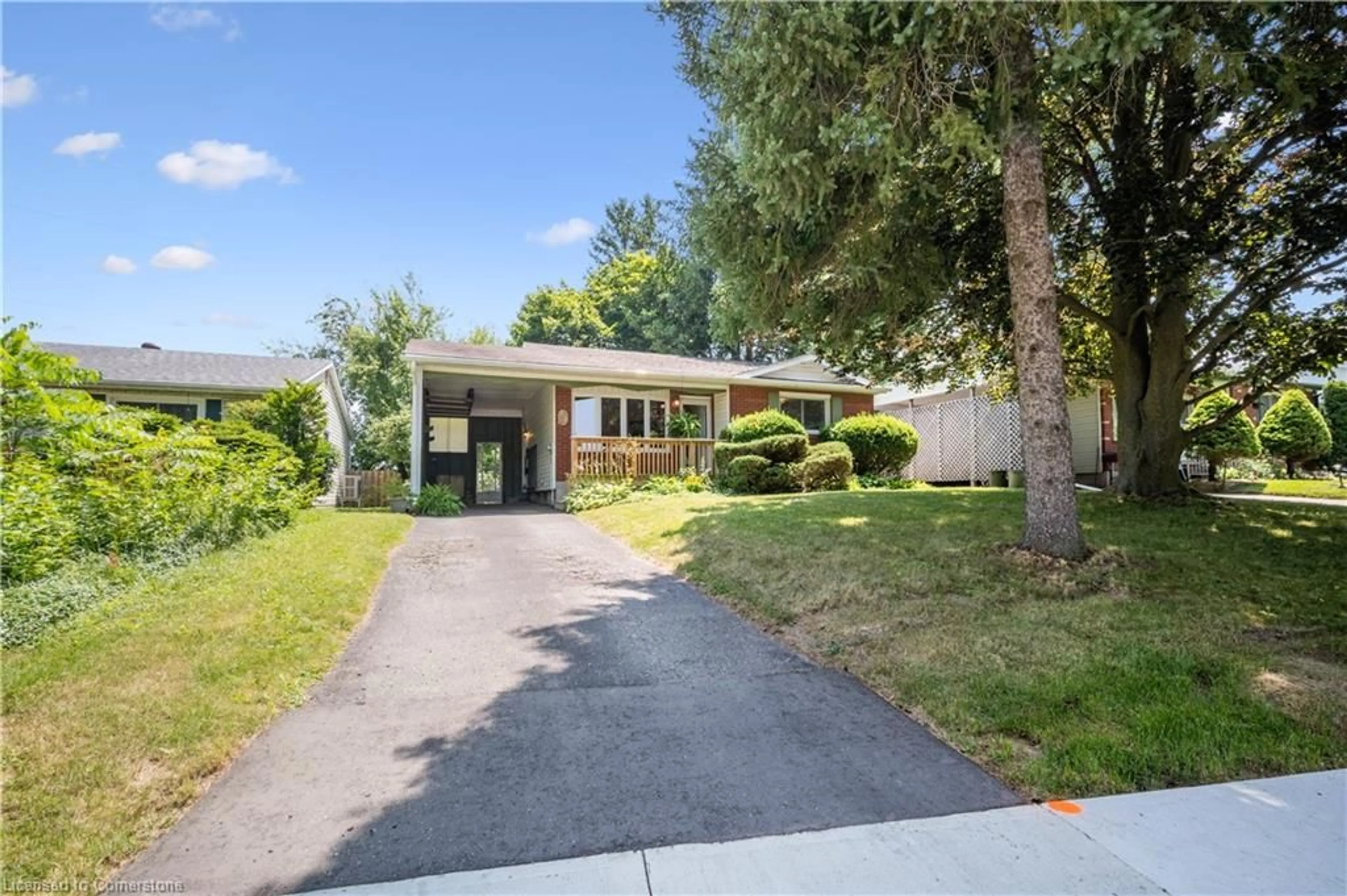 Unknown for 261 Thorncrest Dr, Waterloo Ontario N2L 4L2