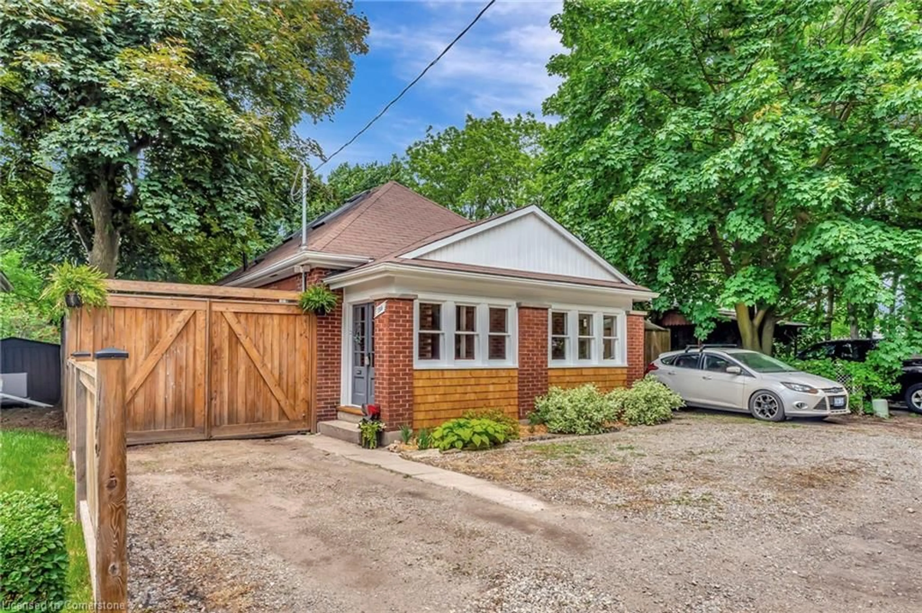 Home with brick exterior material, street for 199 Dundas Lane, Cambridge Ontario N1R 1S7