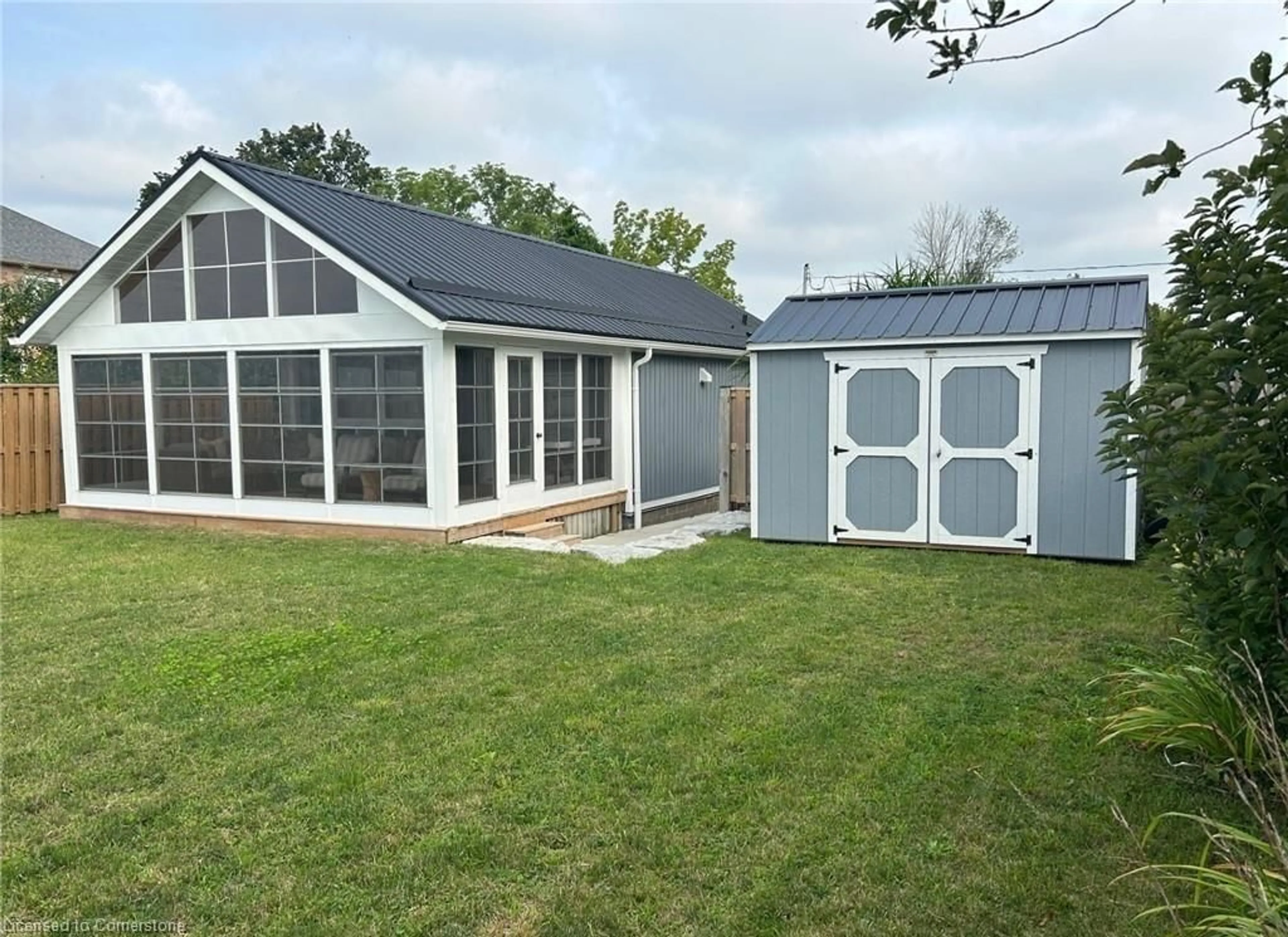 Unknown for 2130 Lakeshore Rd, Dunnville Ontario N1A 2W8