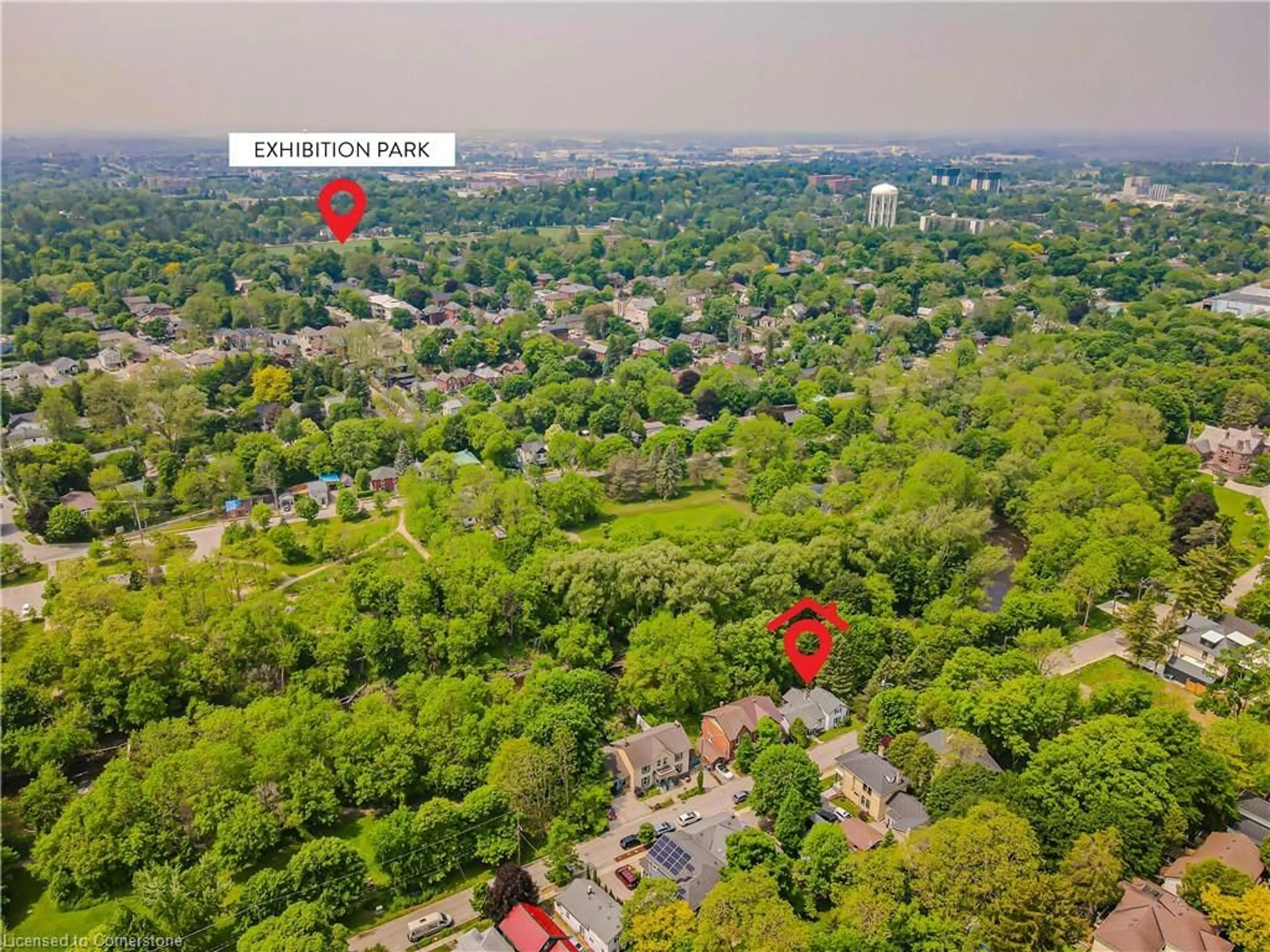 A pic from outside/outdoor area/front of a property/back of a property/a pic from drone, unknown for 262 Arthur St, Guelph Ontario N1E 4V8