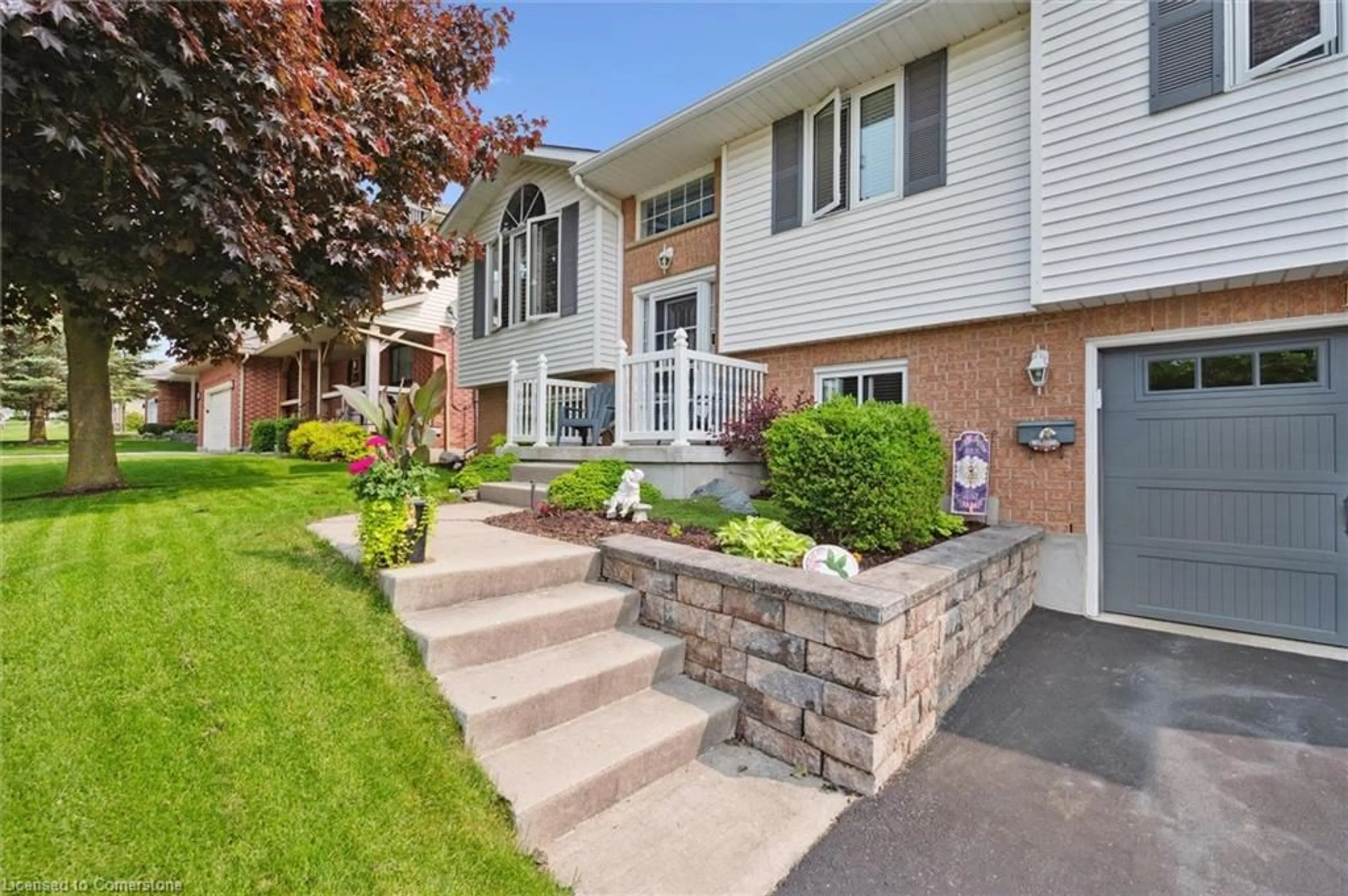 Unknown for 17 Keating Dr, Elora Ontario N0B 1S0