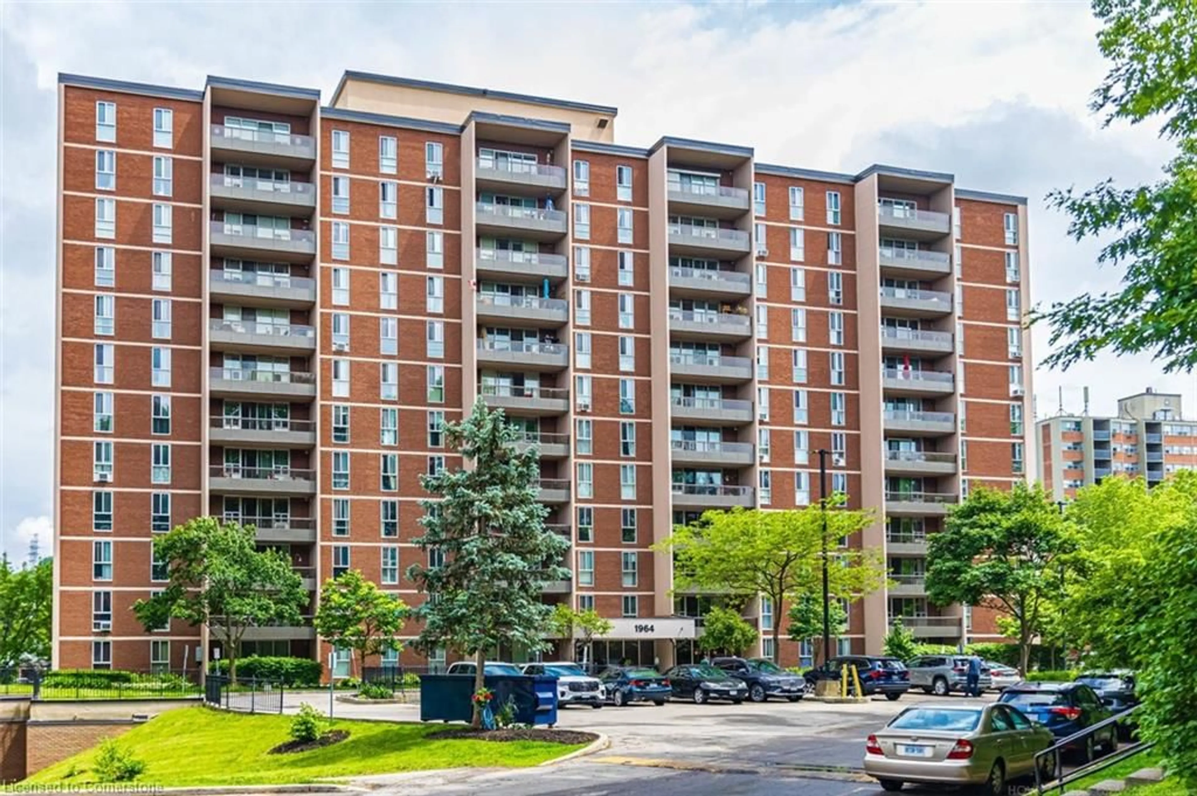 Unknown for 1964 Main St #1001, Hamilton Ontario L8S 1J5