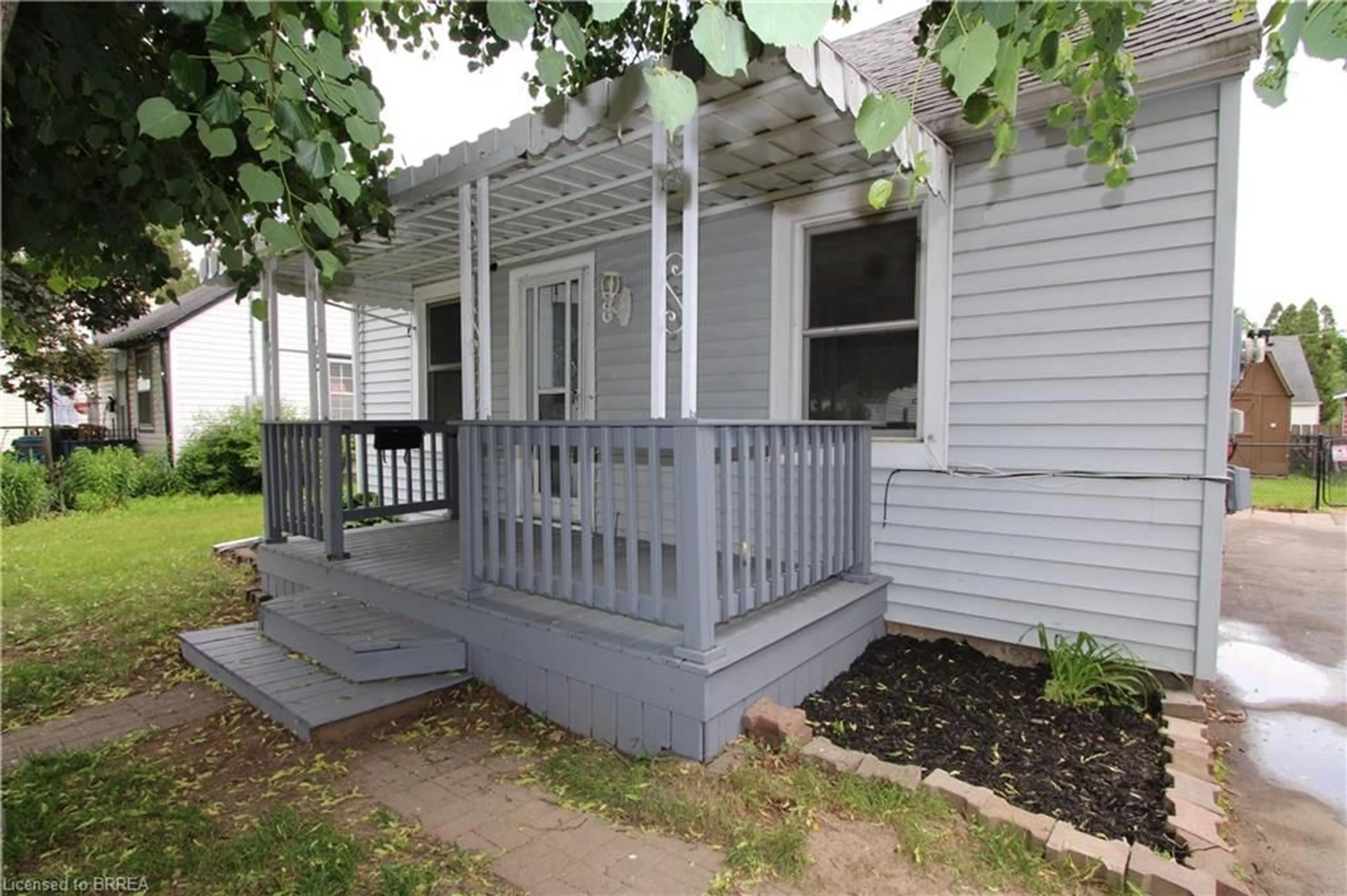 Home with vinyl exterior material, street for 68 Dorothy St, Brantford Ontario N3S 1H2