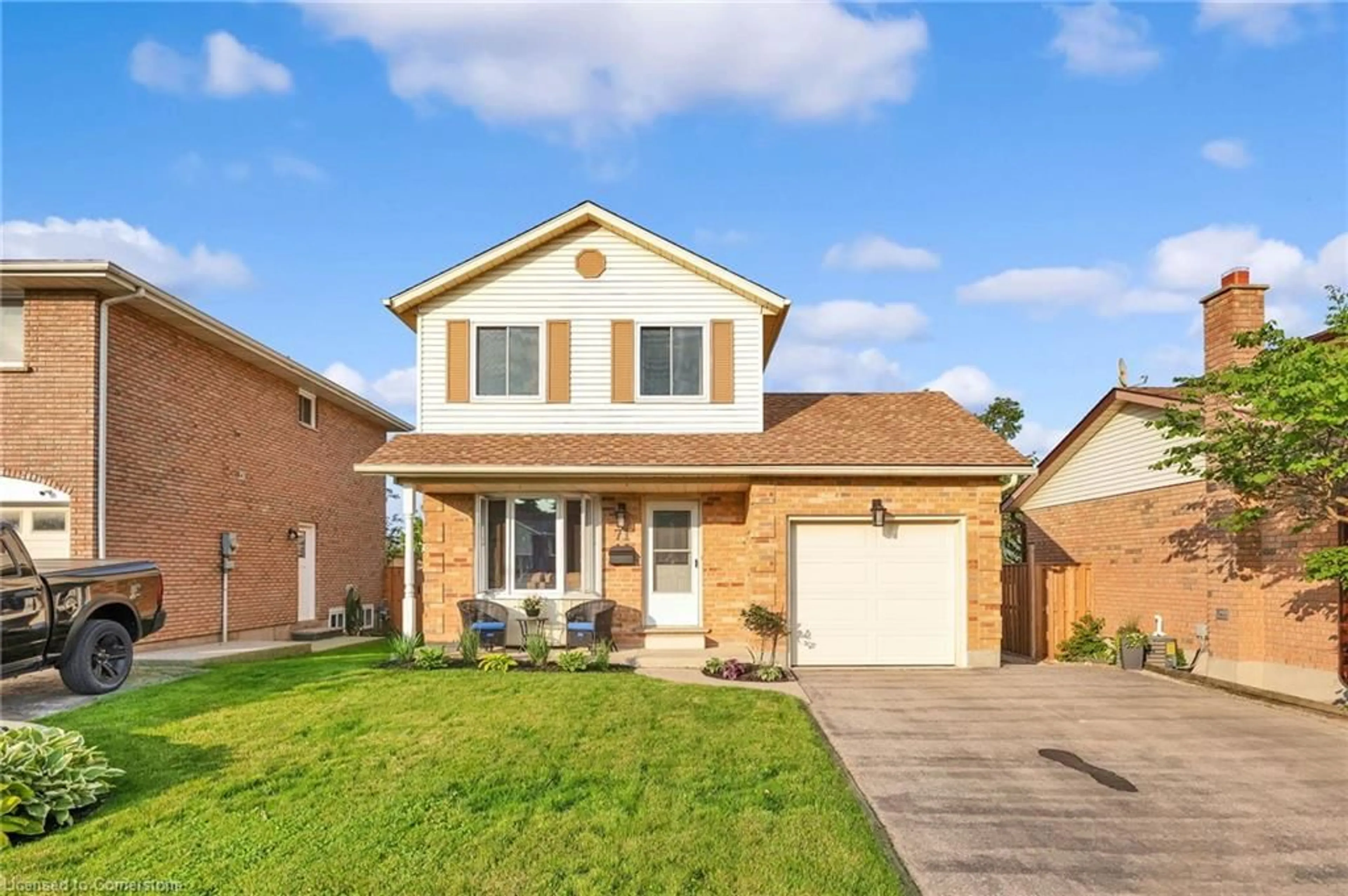 Home with brick exterior material, street for 71 Southwood Dr, Cambridge Ontario N1S 3S3