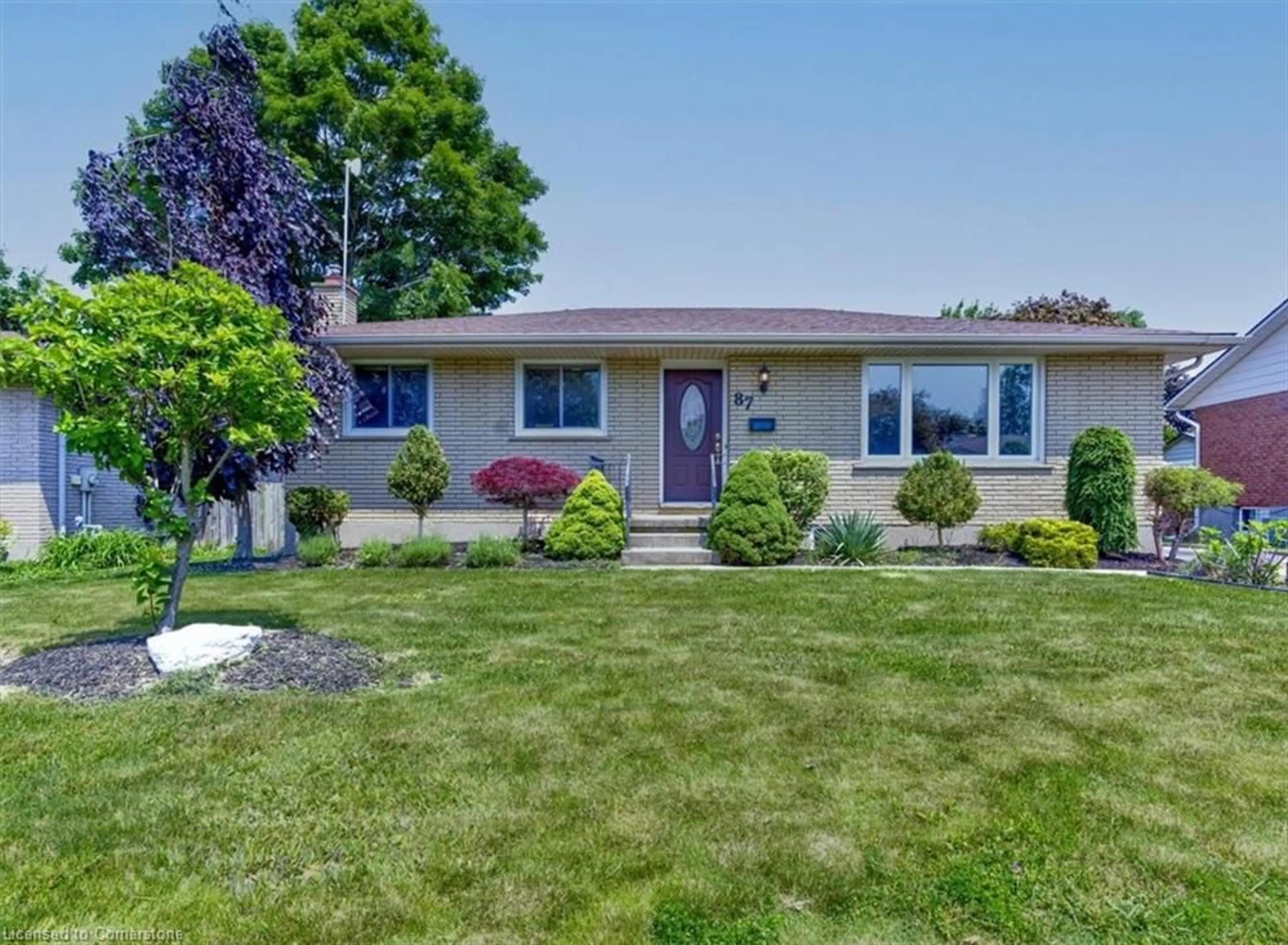 Home with vinyl exterior material, street for 87 Lynndale Rd, Simcoe Ontario N3Y 4W9