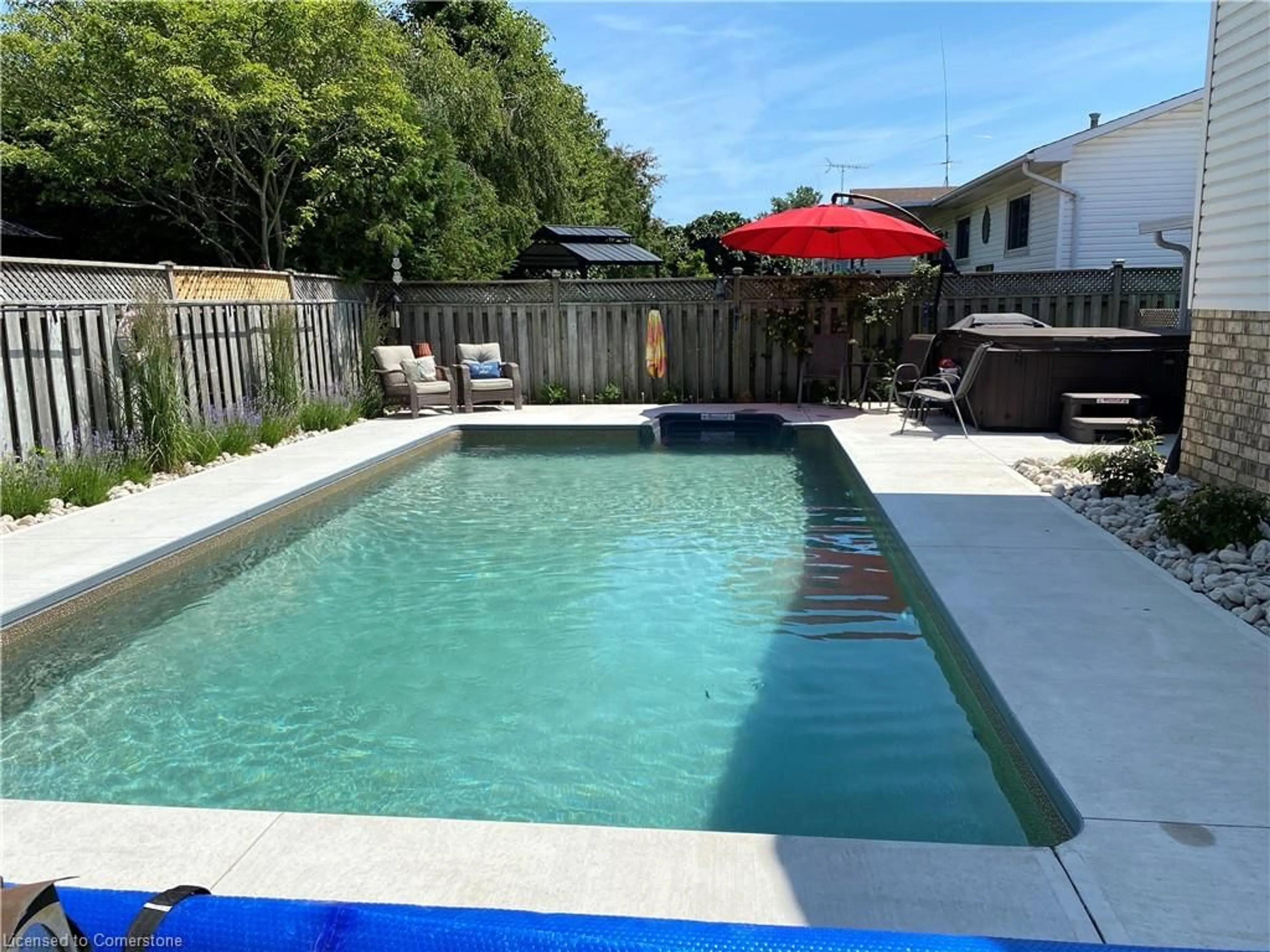 Pool for 20 Thompson Dr, Port Dover Ontario N0A 1N4